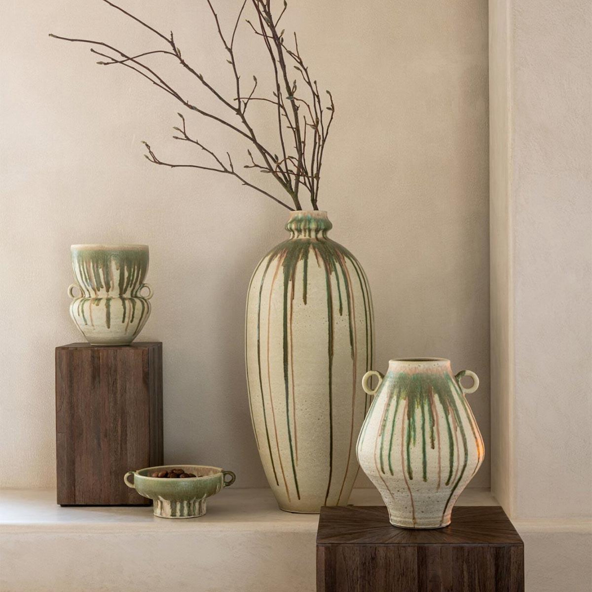 Voir la diapositive 2 : J-LINE Coupe déco sur pied  oliveto  29cm beige & vert