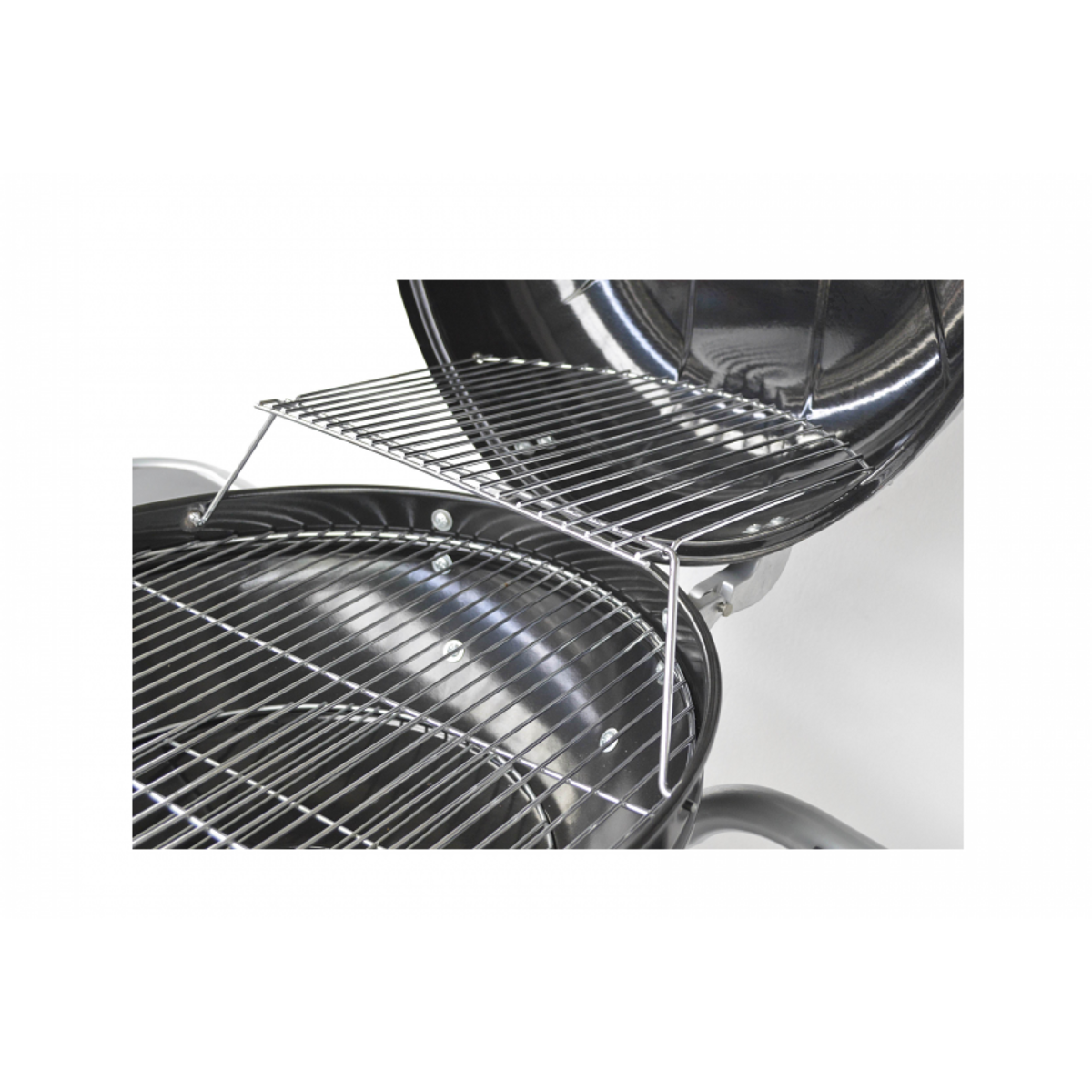 CONCEPT USINE Barbecue bois ou charbon avec couvercle et 3 servantes AUSTIN