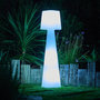 Voir la diapositive 2 : Lumisky Lampadaire ext filaire LADY Blanc Polyéthylène H150CM