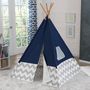 Voir la diapositive 2 : Kidkraft Tipi bleu marine à chevron gris et blanc