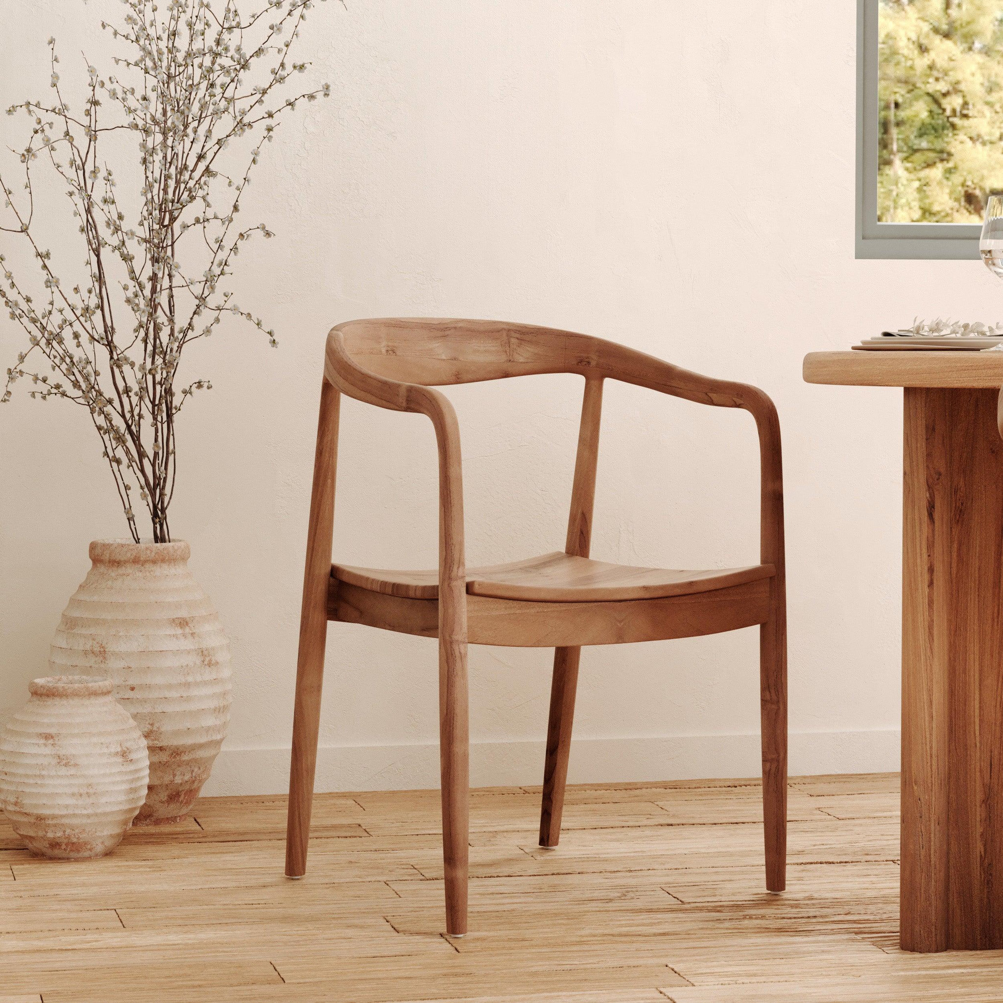 Voir la diapositive 2 : MAISON PAVANE Chaise en bois de teck biseauté-lombok