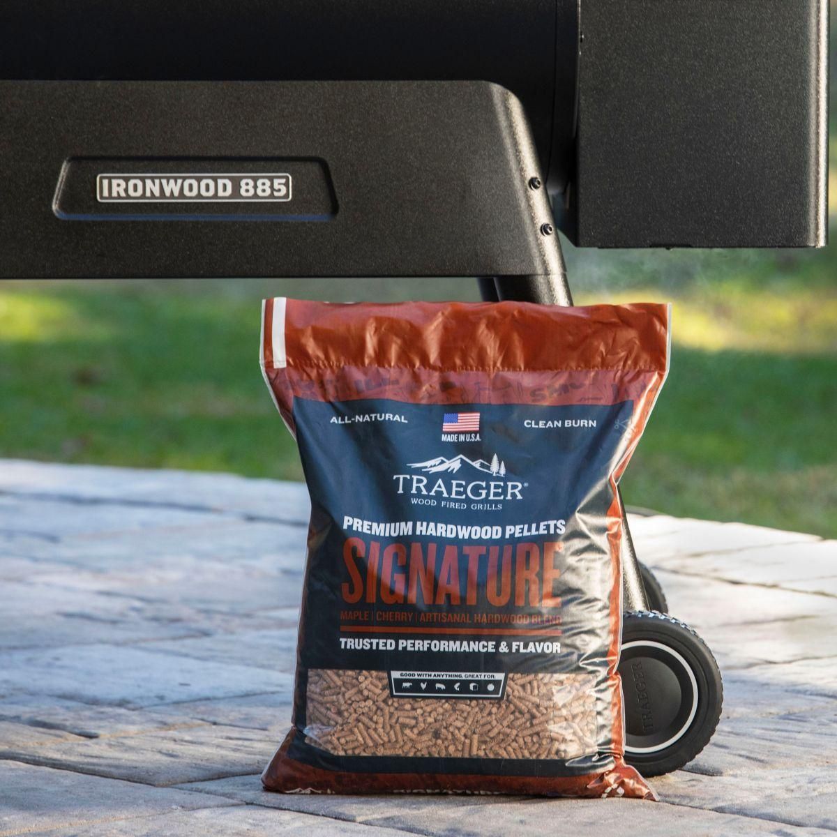 TRAEGER Pellets PEL346 Pellets SIGNATURE BLEND