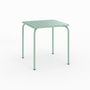 Voir la diapositive 1 : Rendez vous déco Table de jardin carrée en métal vert clair - Yumi