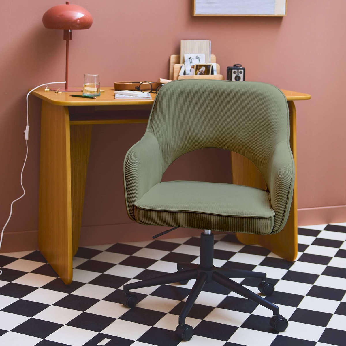 SWEEEK Chaise de bureau à roulettes velours côtelé , L 60 x P 62 x H 89 / 99cm