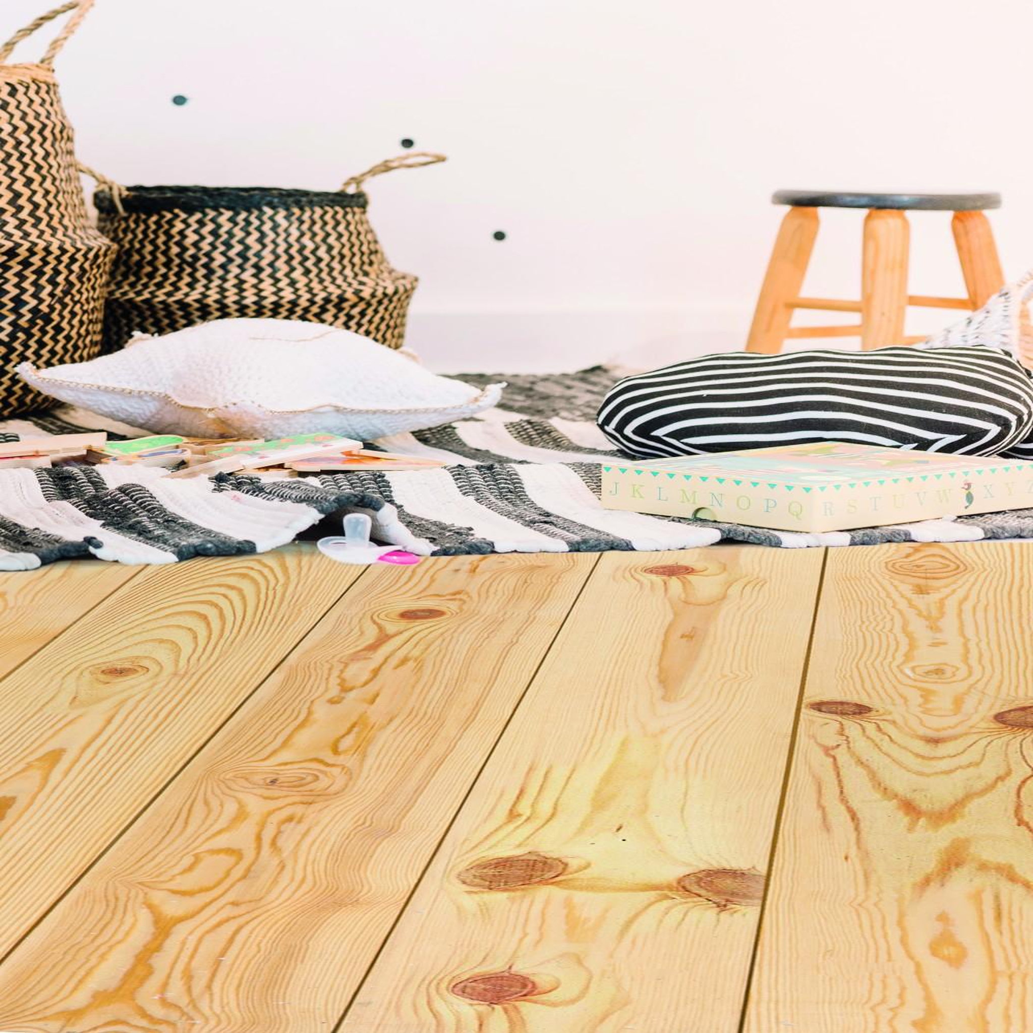 CENTRALE BRICO Plancher pin maritime L.200 x l.14 cm, Ep.21 mm