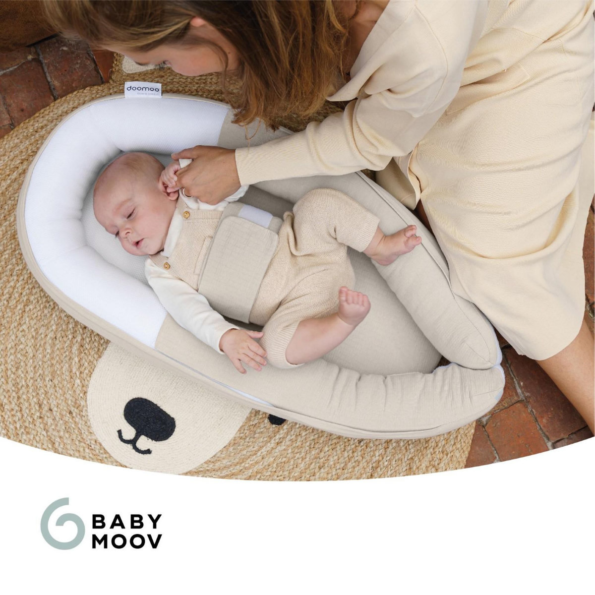 BABYMOOV Réducteur nouveau-né Doomoo Cocoon Babymoov - Evolutif, Respirant, 0 - 8 mois - Tetra Sand