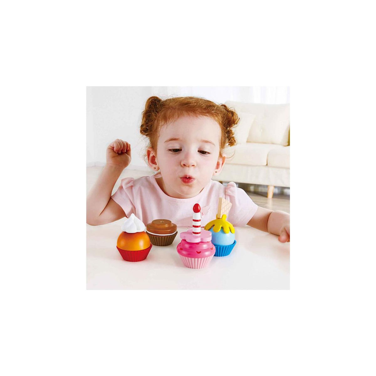Hape Cupcakes - quatre cupcakes et différentes garnitures