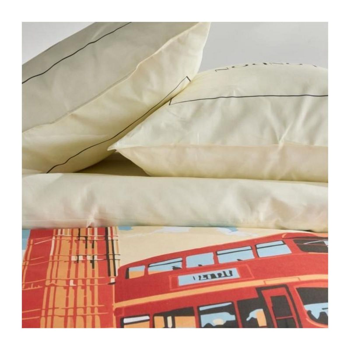 Today Parure de lit - TODAY - JAVA - 2 personnes - 240x220 cm - Coton - Imprimé London - Blanc cassé