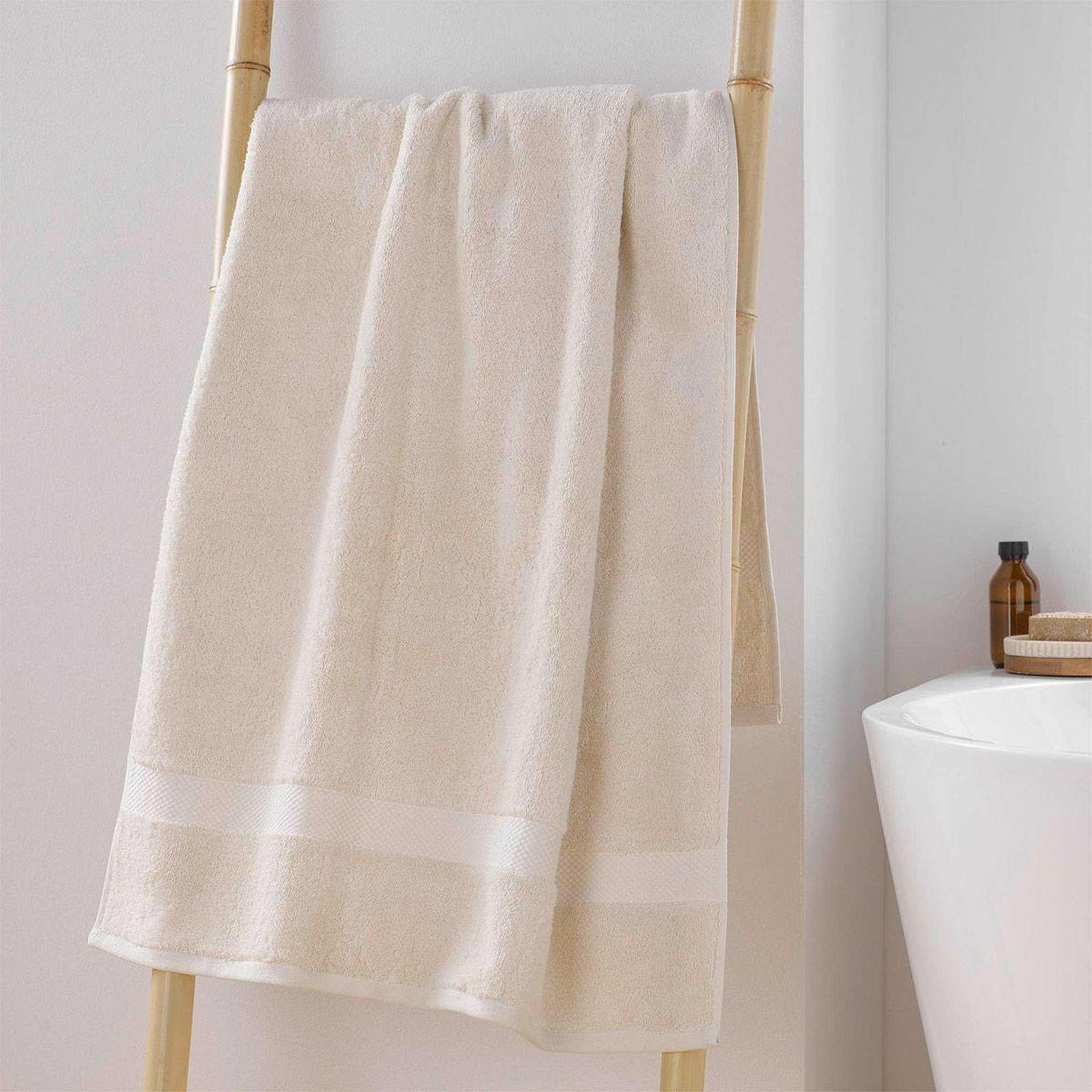 Voir la diapositive 3 : Douceur d'Intérieur Drap de douche  elegance  70x130cm sable