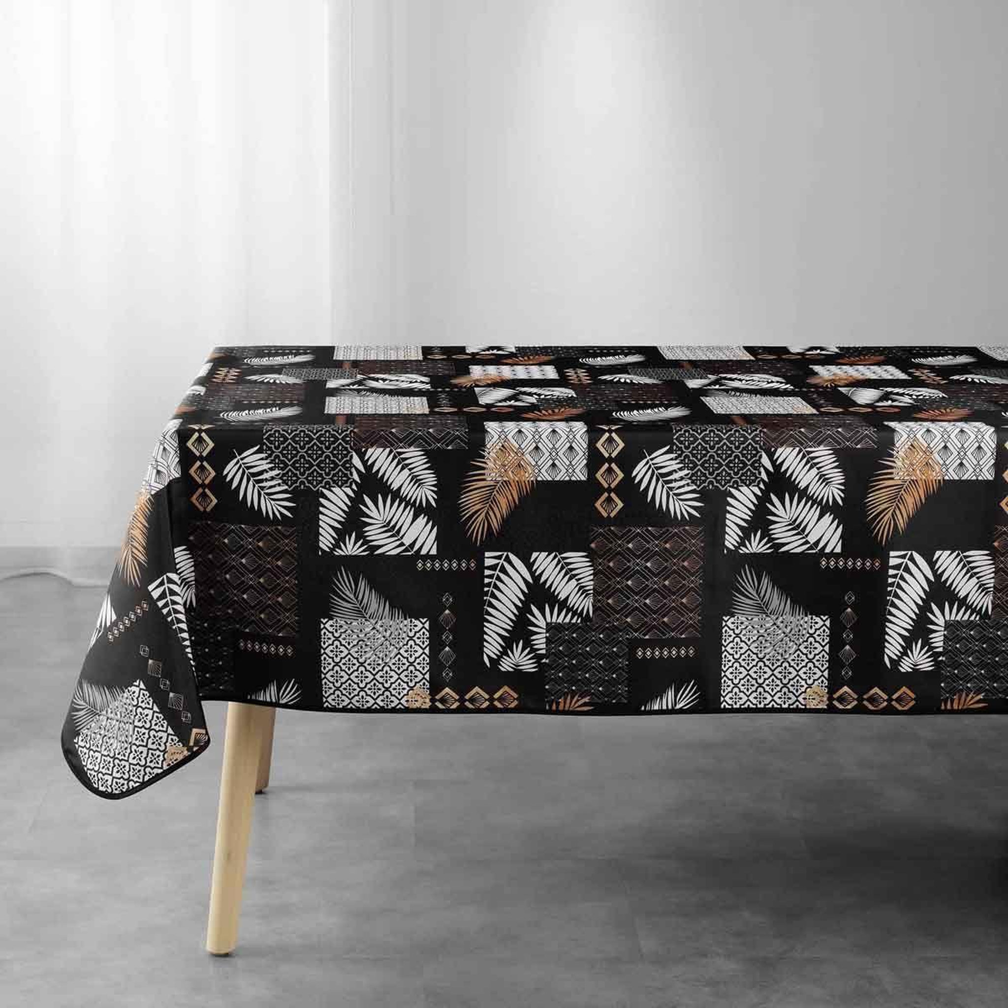 Douceur d'Intérieur Nappe imprimée  olenna  150x300cm noir