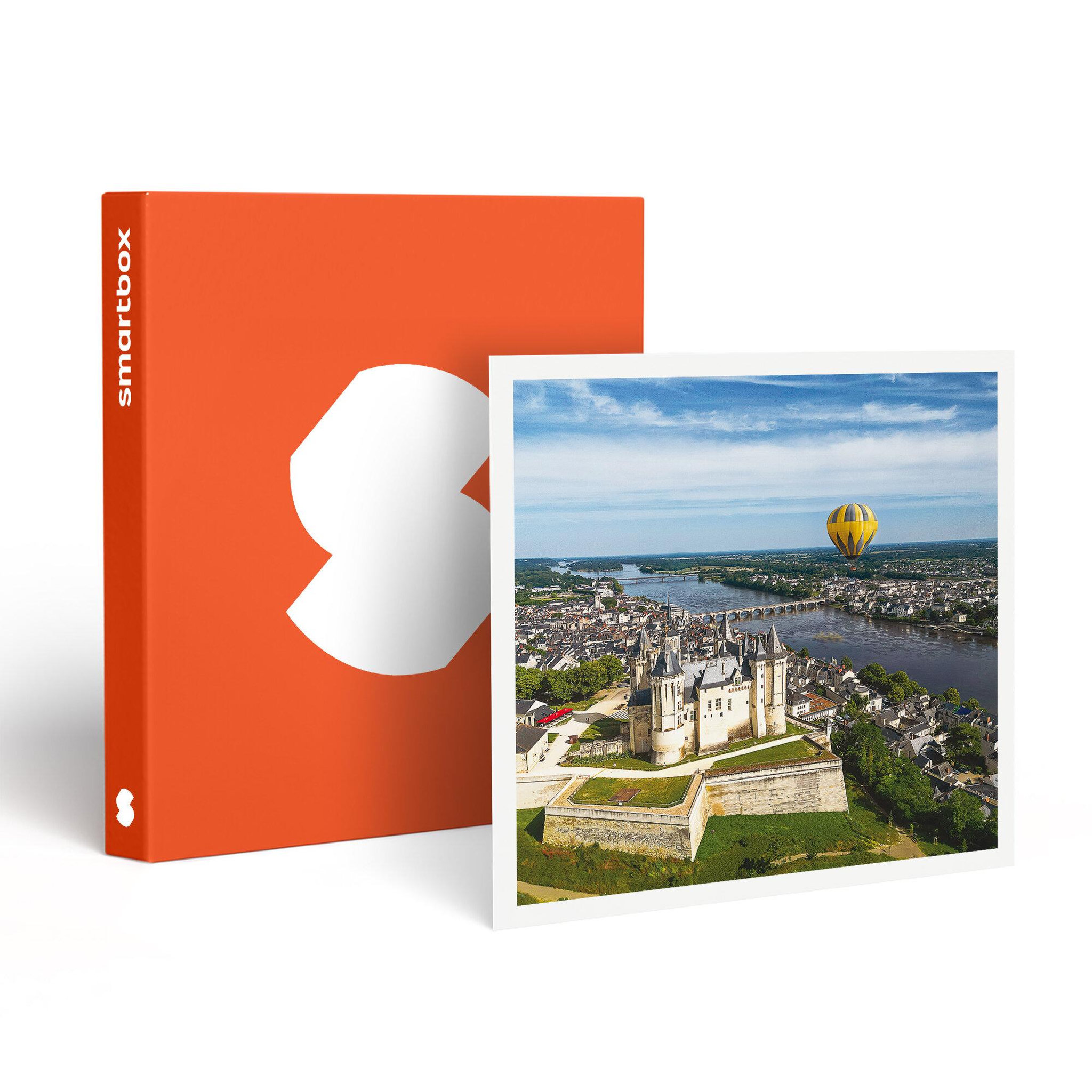 Smartbox Vol en montgolfière au-dessus des châteaux de la loire avec repas 3 plats en semaine pour 2 personnes - coffret cadeau sport & aventure