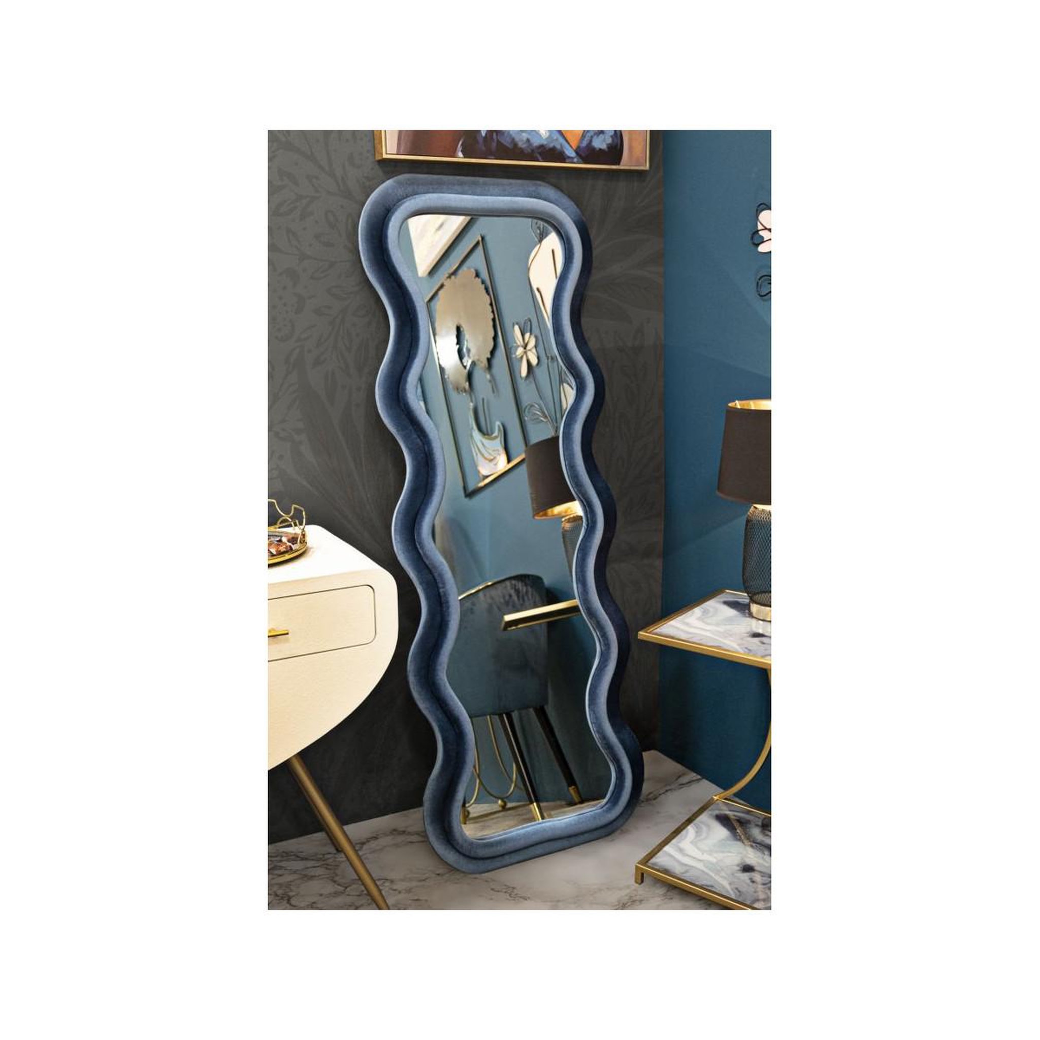 Voir la diapositive 5 : Paris Prix Miroir mural en velours  emily  160cm bleu
