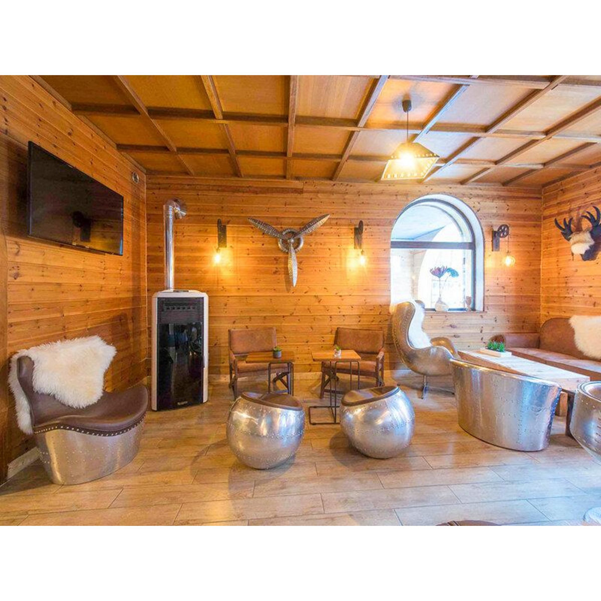 Smartbox 2 jours à Risoul en 4* avec modelage d'1h et accès illimité au sauna - Coffret Cadeau Séjour