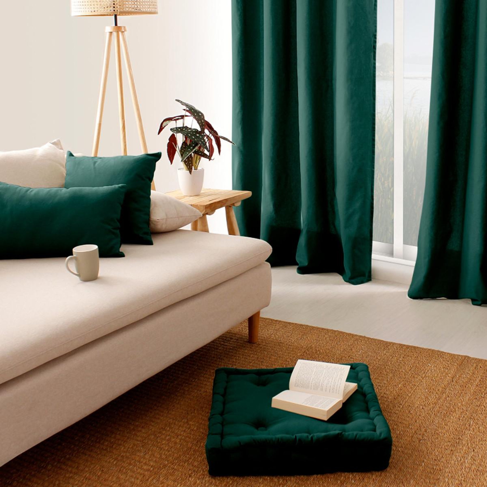 Voir la diapositive 2 : ENJOY HOME Coussin déco uni déhoussable  panama  60x60cm vert foncé