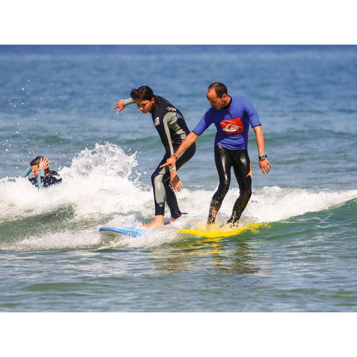 Smartbox Séjour de 3 jours avec cours de surf en Espagne - Coffret Cadeau Séjour
