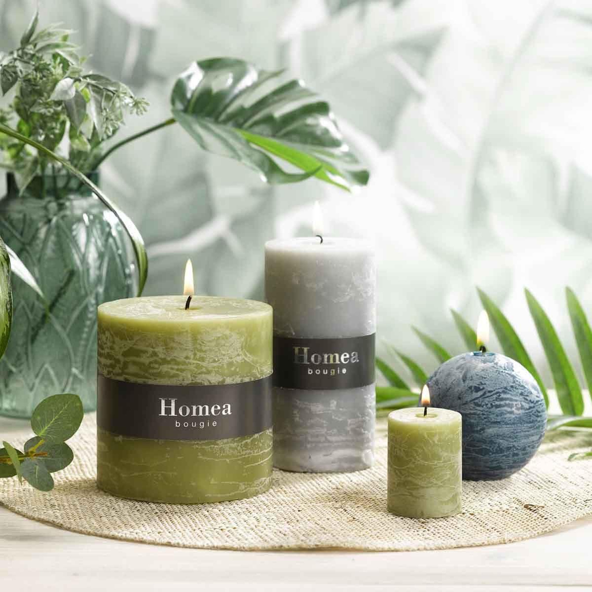 Voir la diapositive 3 : HOMEA Bougie pilier déco  rustique  7cm tilleul