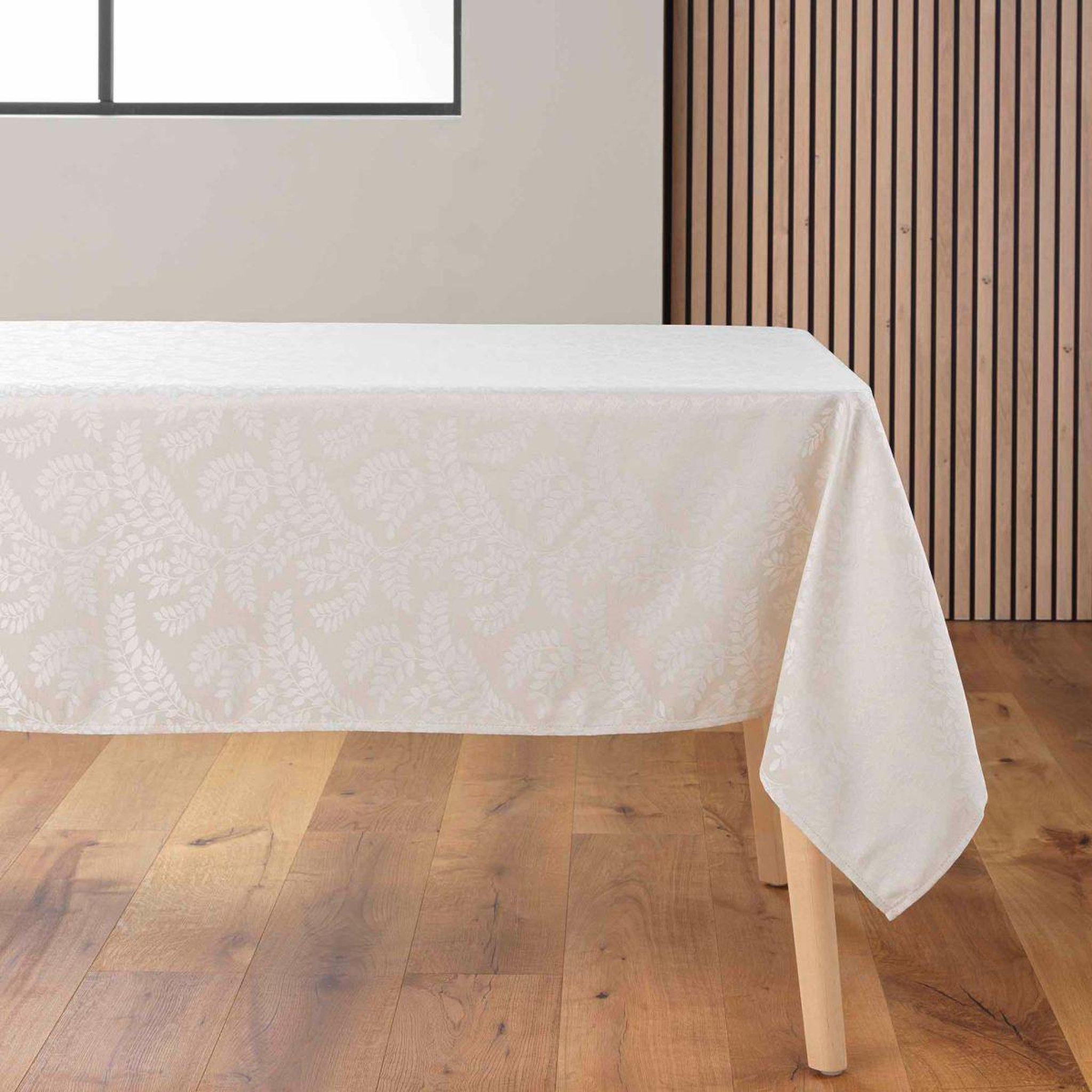 Douceur d'Intérieur Nappe jacquard imprimé  doriane  140x240cm naturel
