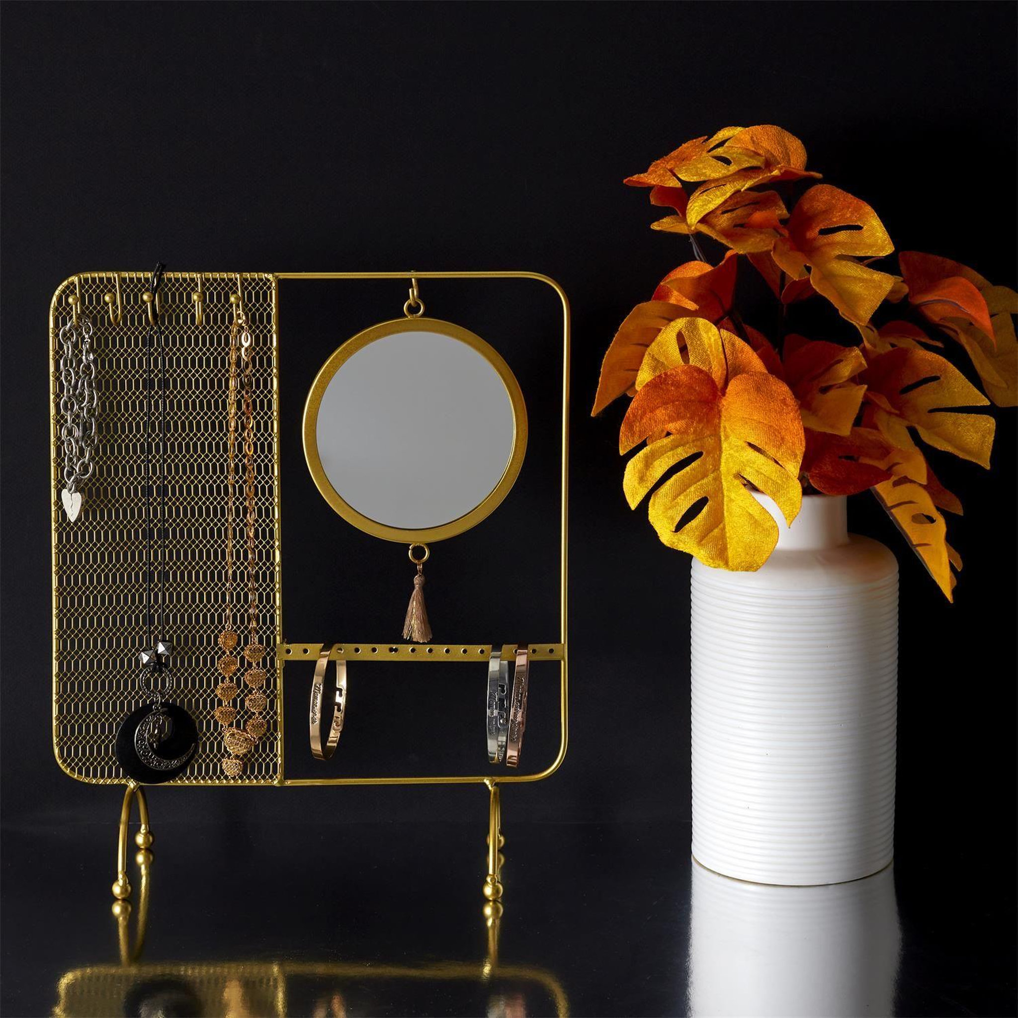 Voir la diapositive 2 : The Home Deco Factory Porte bijoux miroir en métal - Doré