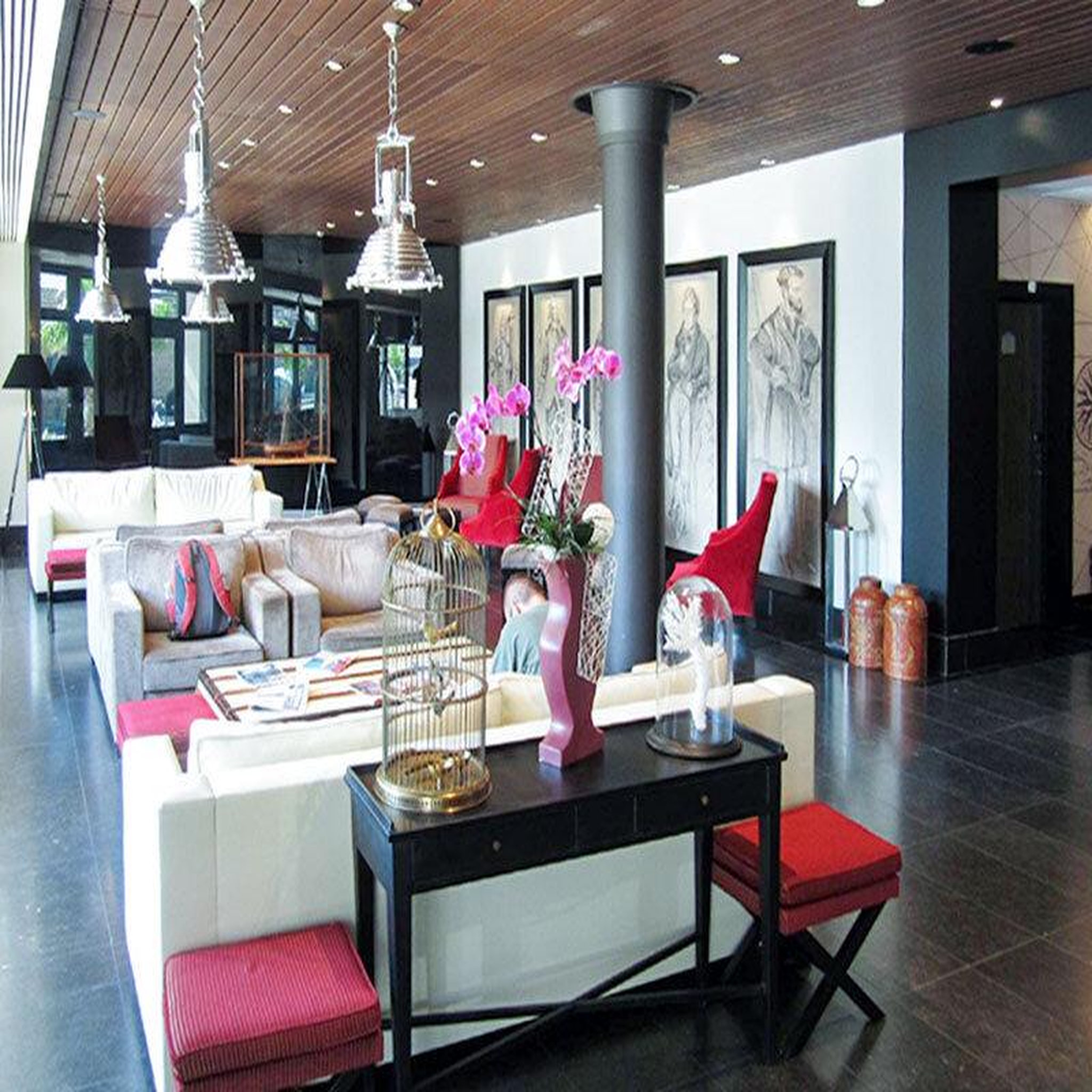 Voir la diapositive 3 : Smartbox Séjour bien-être en hôtel 4* avec accès spa à saint-malo - coffret cadeau séjour