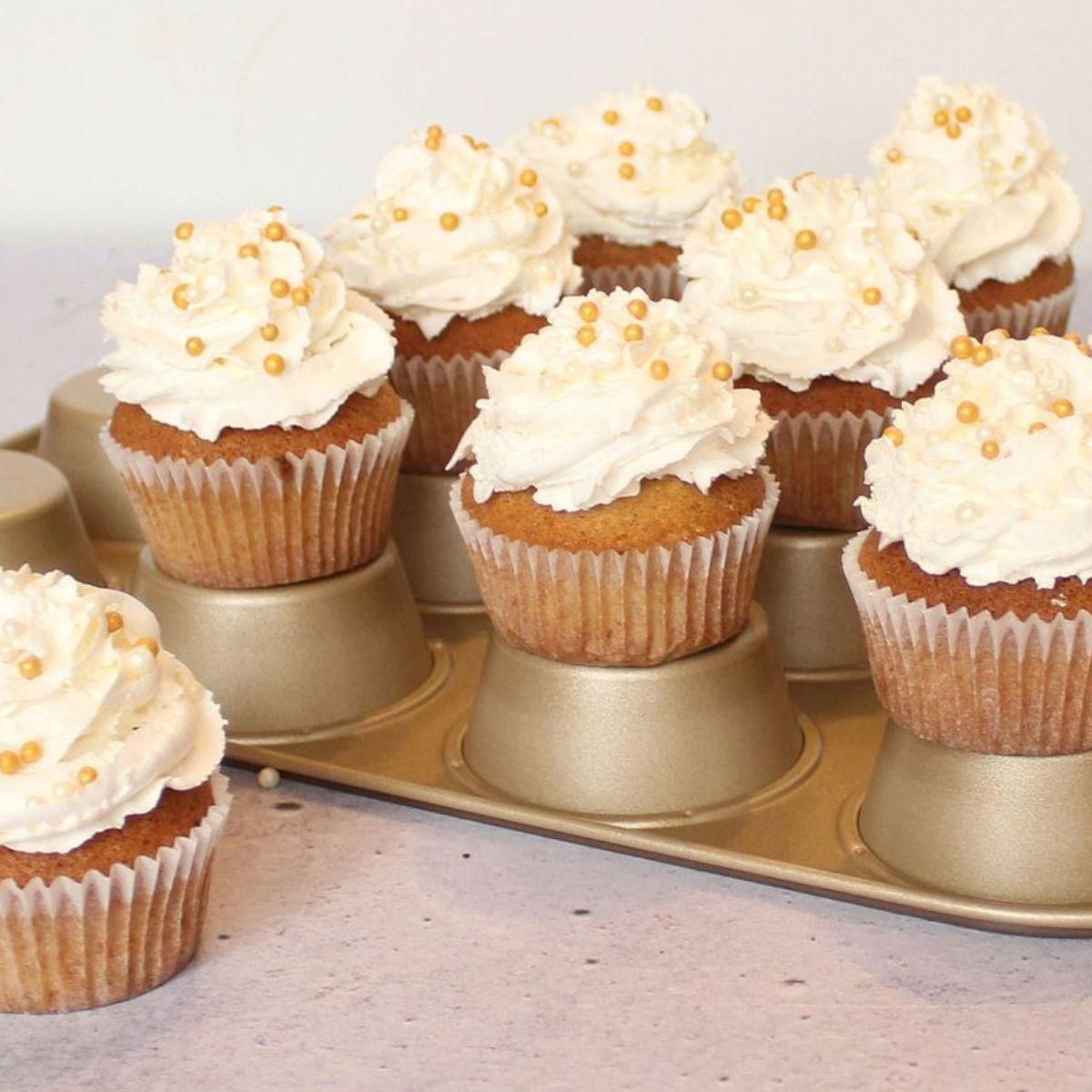 ZENKER Ensemble comprenant 75 moules à muffins Zenker, 2 bols à mixer en inox Fackelmann