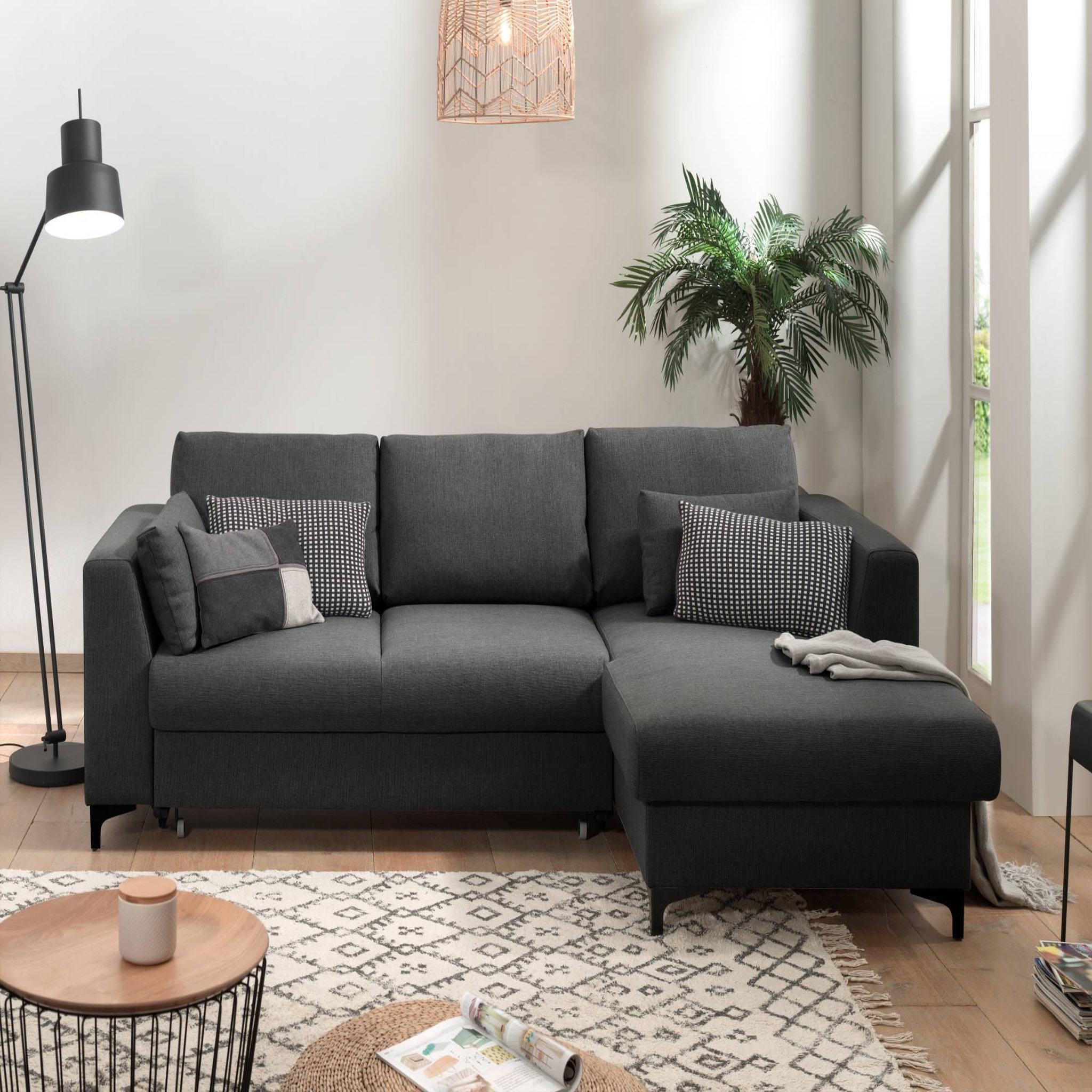 Voir la diapositive 2 : LISA DESIGN Tala - canapé d'angle droit - convertible avec coffre - 4 places - en tissu