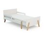 Voir la diapositive 6 : WEBABY Lit enfant extensible en bois 80x140-165-190 PIRATE - Blanc