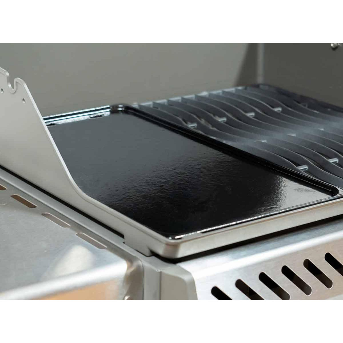 NAPOLEON Plaque Plancha pour barbecue pour Rogue 365 / 525 - Napoleon