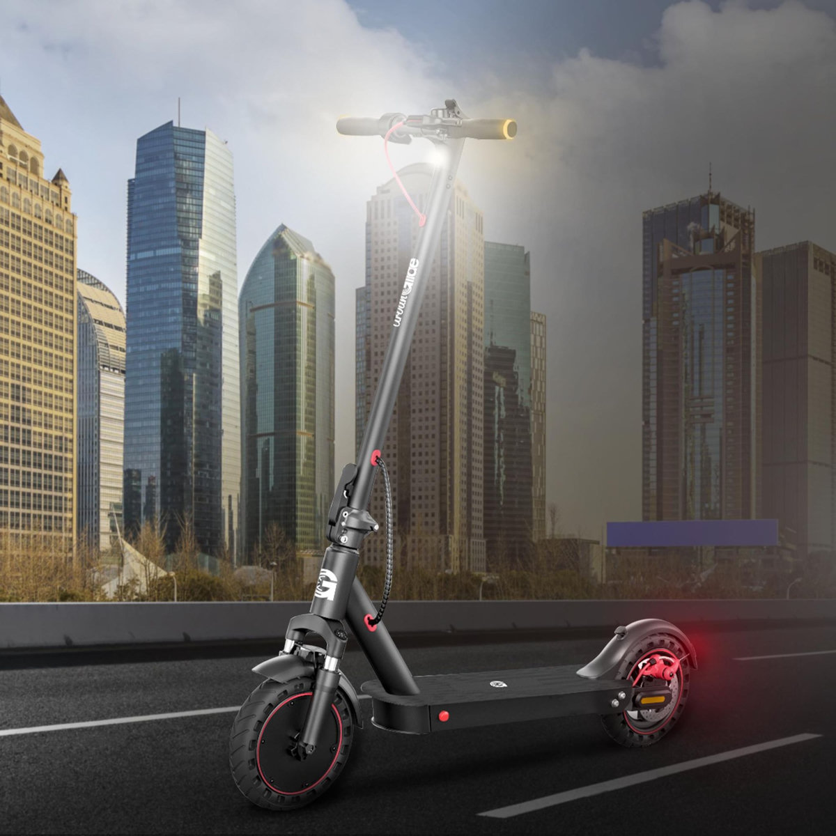 URBANGLIDE Trottinette Électrique  UrbanGlide 100 PRO 2 – 450W, 25 km/h, Autonomie 30 km, Roues increvables 10  , Batterie 36V/7.5Ah - 15Kg