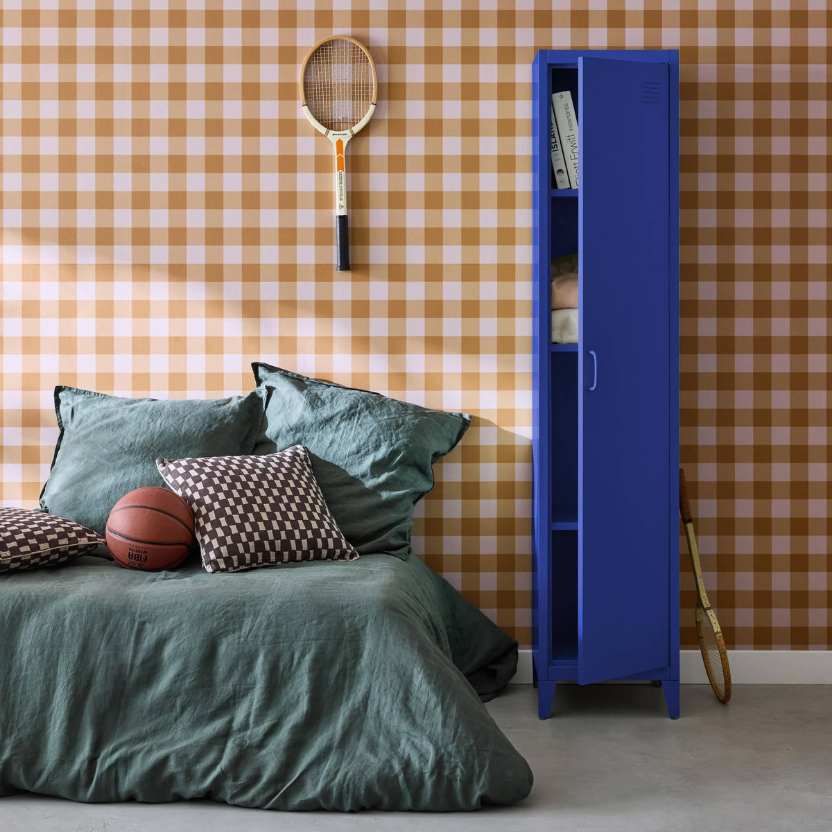 SWEEEK Armoire chambre industrielle métal, 4 espaces de rangement