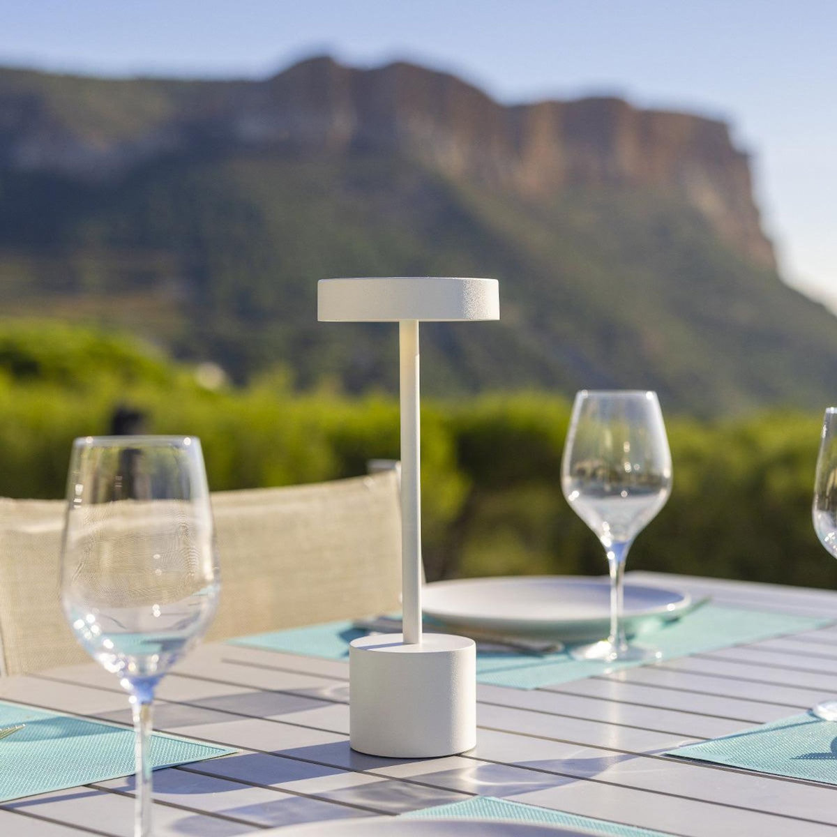 Lumisky Lampe de table sans fil ROBY Blanc Aluminium H30CM