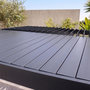 Voir la diapositive 6 : CONCEPT USINE Pergola bioclimatique adossée en aluminium noir 3x3m SIFNOS