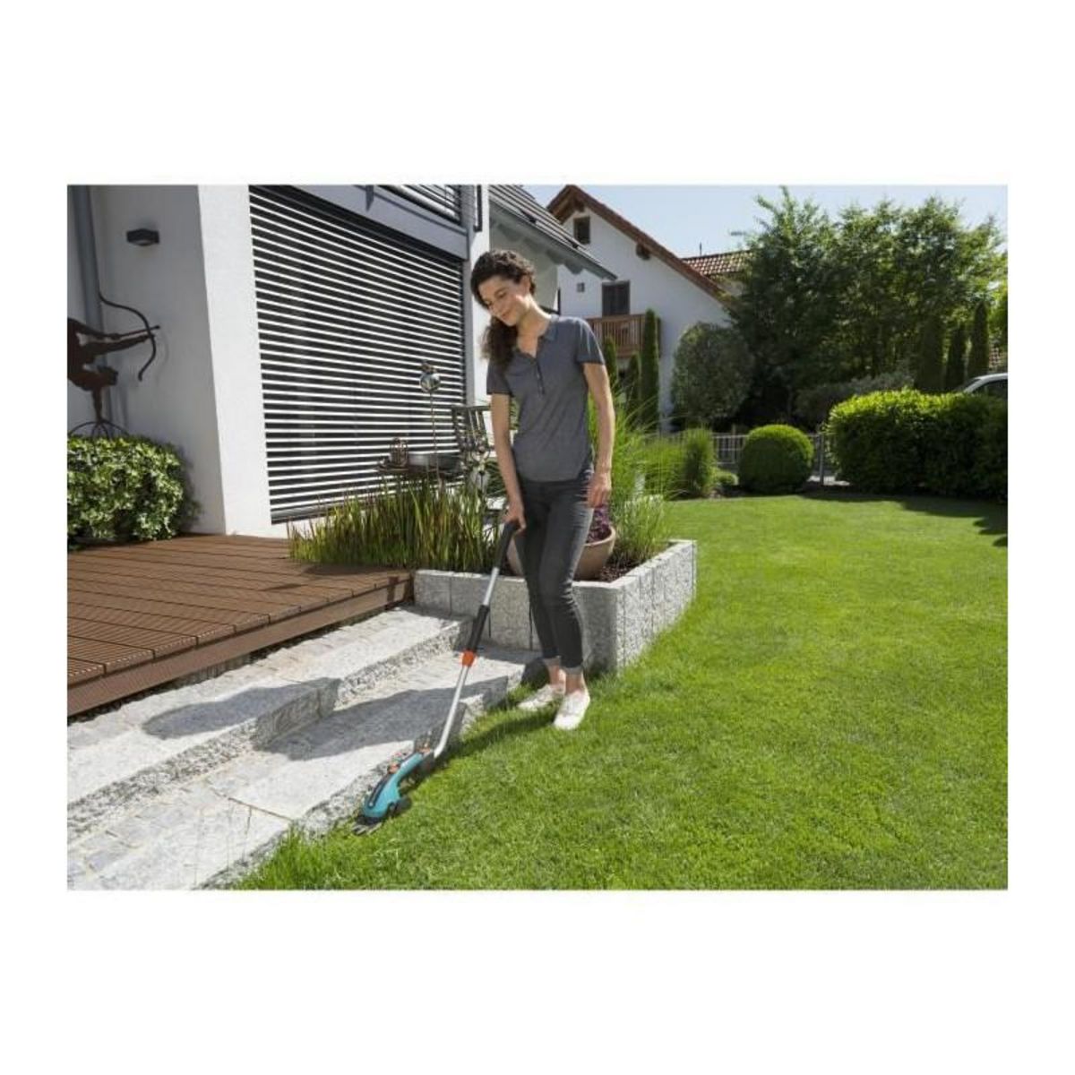 Gardena Manche télescopique et roues pour cisailles à gazon