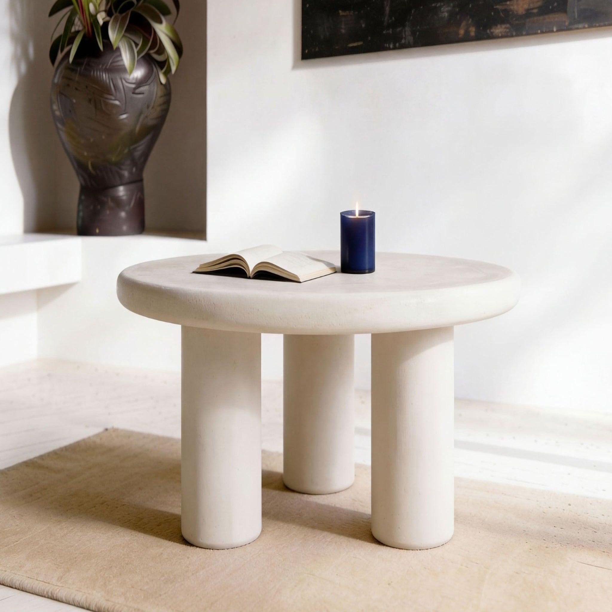 Voir la diapositive 2 : CASANOVA PARIS Noma - table basse 80cm3 pieds beige