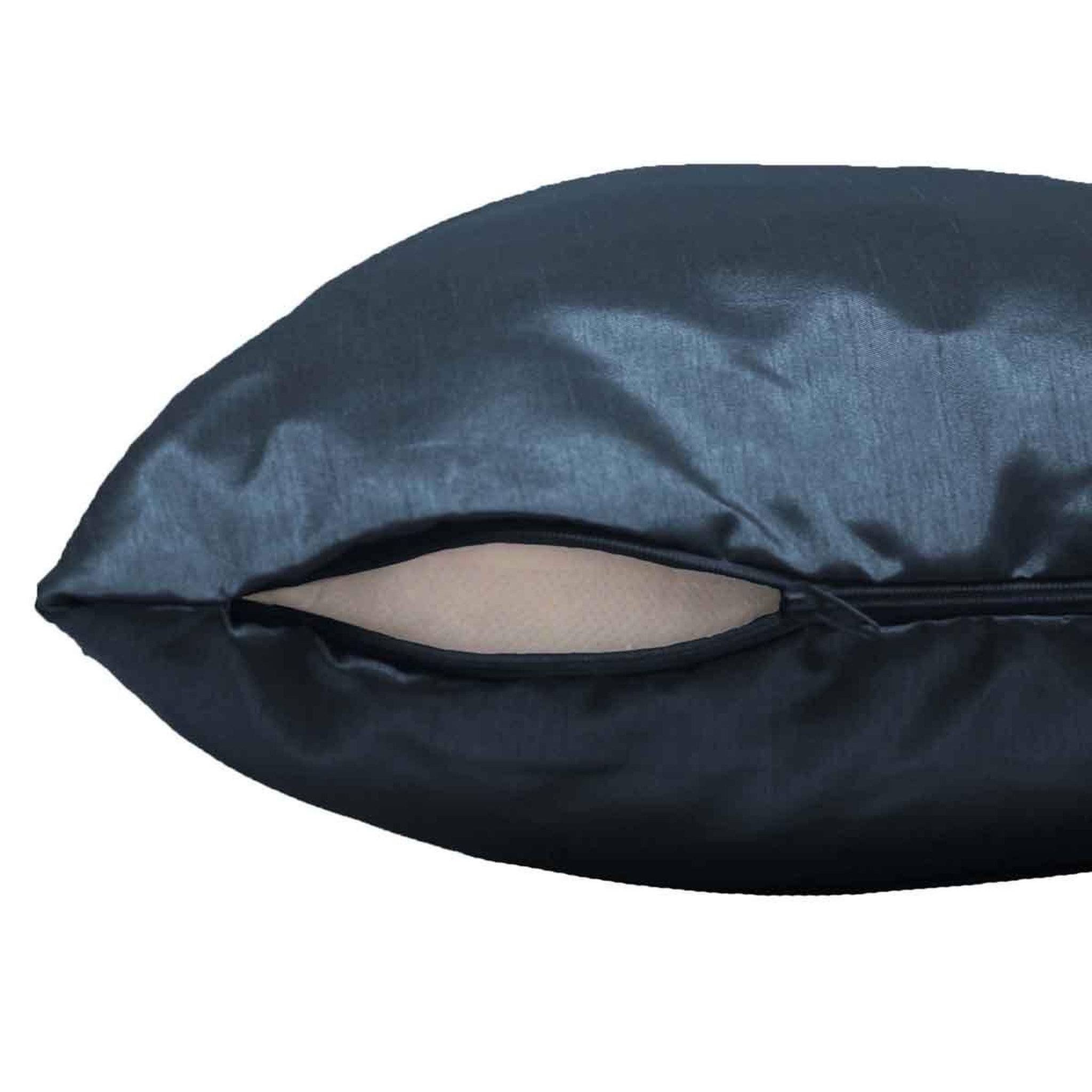 Voir la diapositive 2 : Douceur d'Intérieur Housse de coussin  shana  40x40cm marine