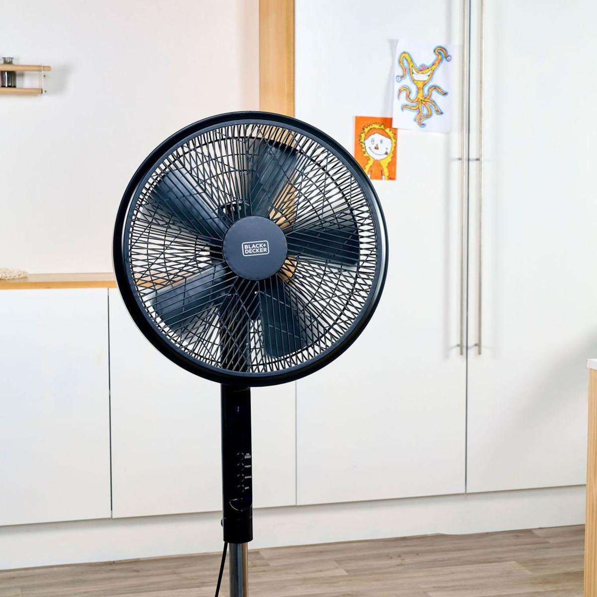 Black et Decker Ventilateur BXEFP51E