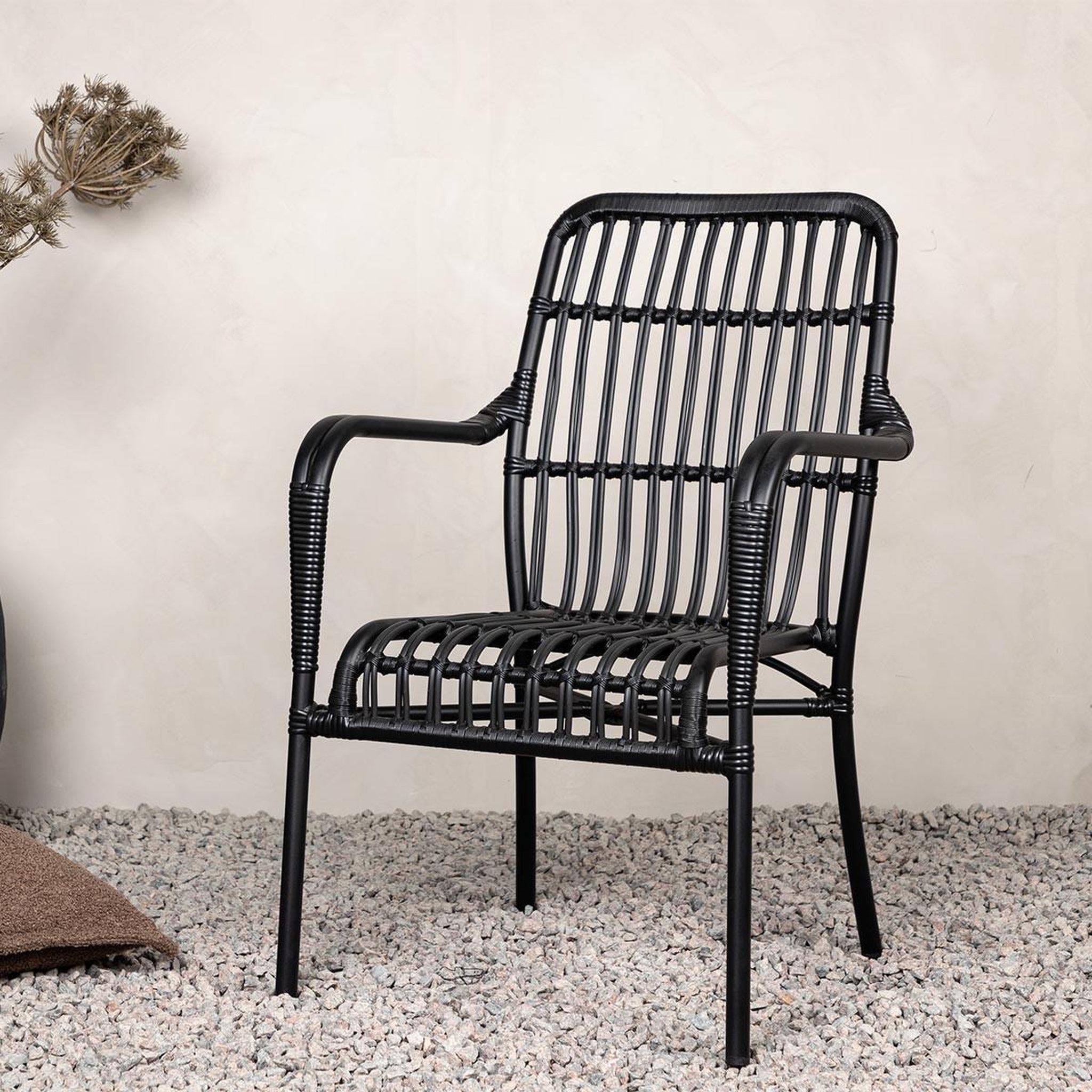 Voir la diapositive 6 : Paris Prix Chaise de jardin en rotin  rizal  90cm noir