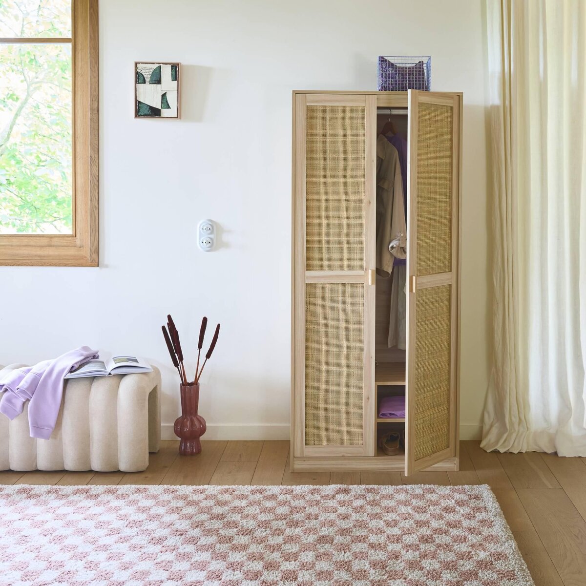SWEEEK Armoire dressing cannage et effet bois. 2 portes avec penderie et rangements