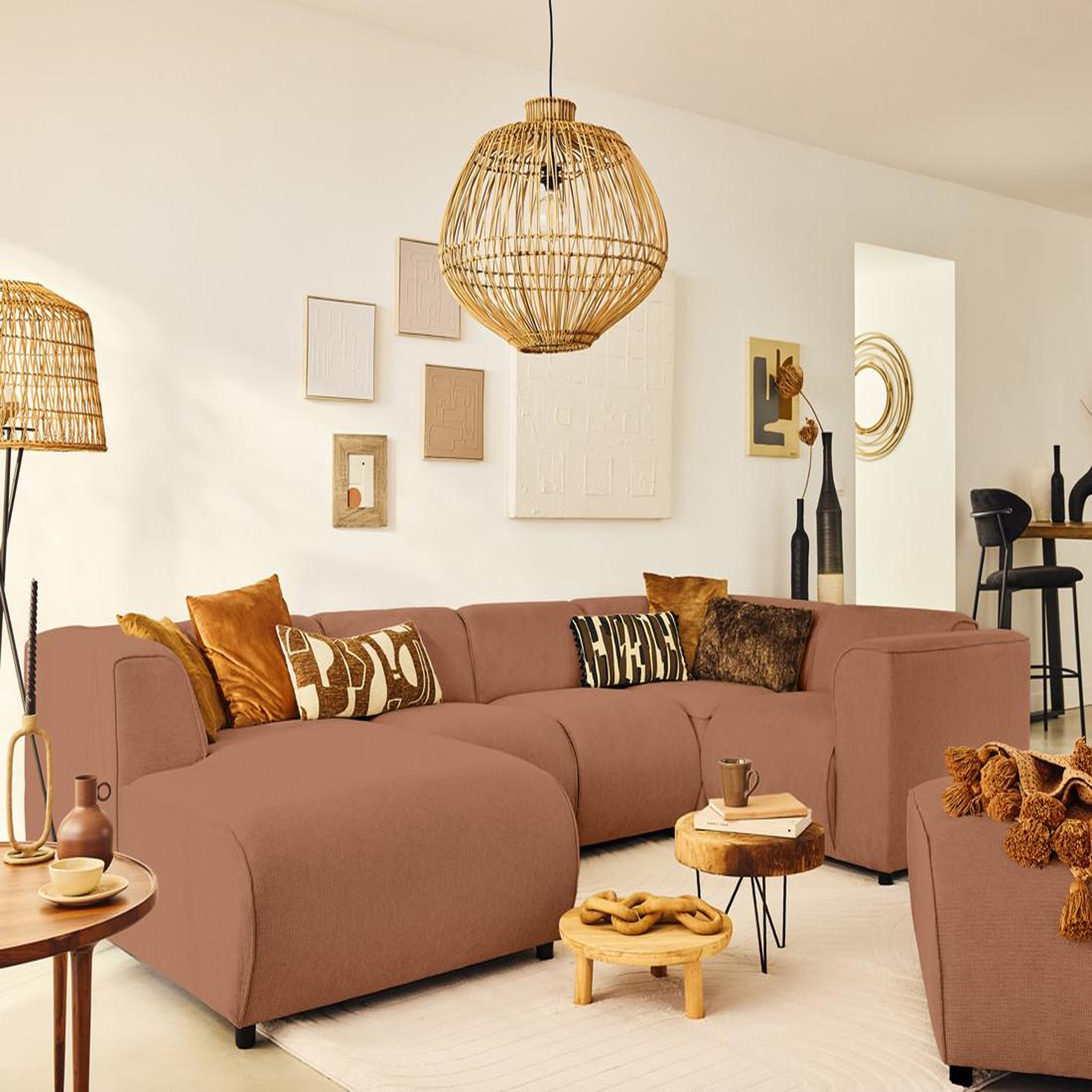 Voir la diapositive 2 : LISA DESIGN Suaro - module d'angle réversible en tissu texturé