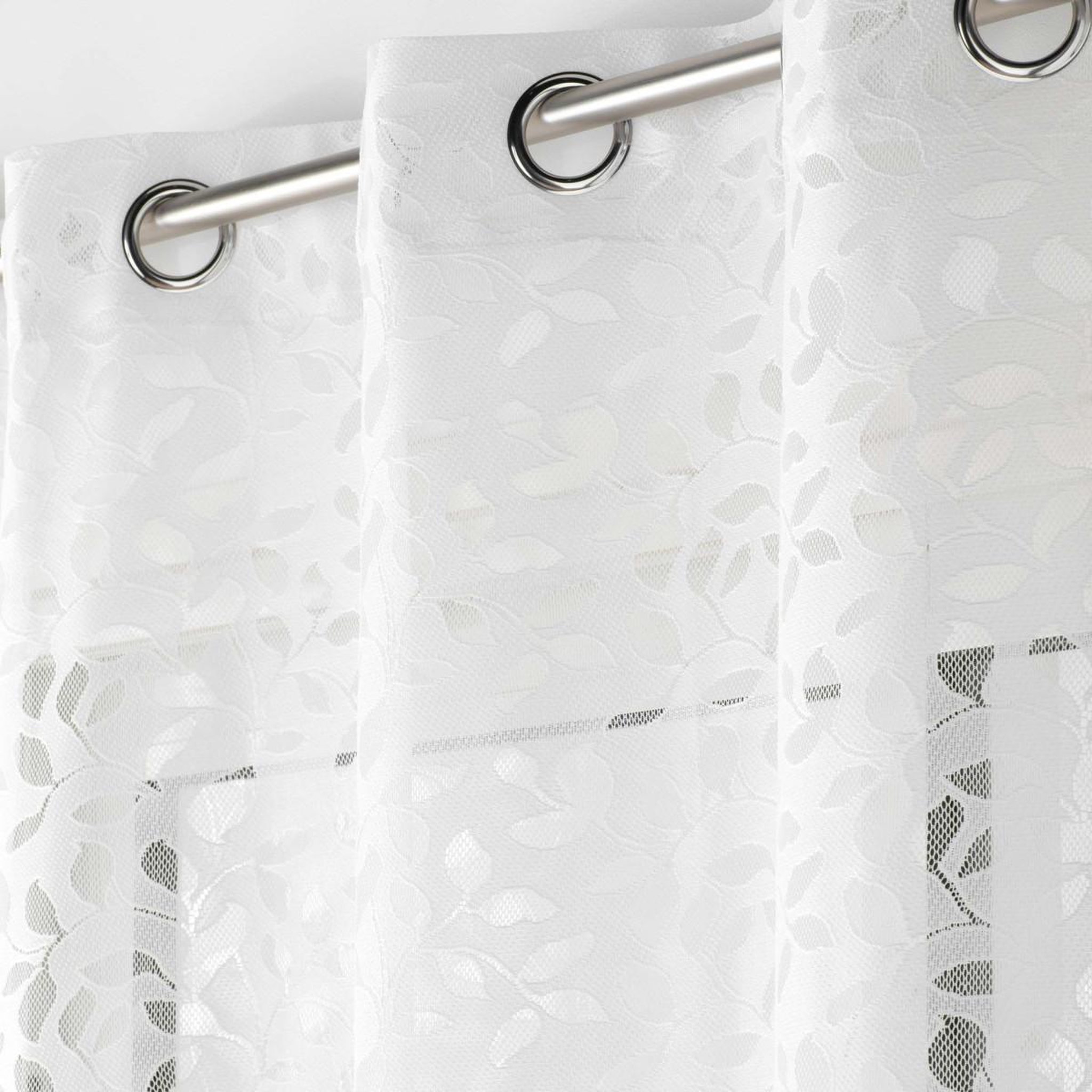 Voir la diapositive 2 : Douceur d'Intérieur Rideau voilage à œillets maille  manon  140x240cm blanc