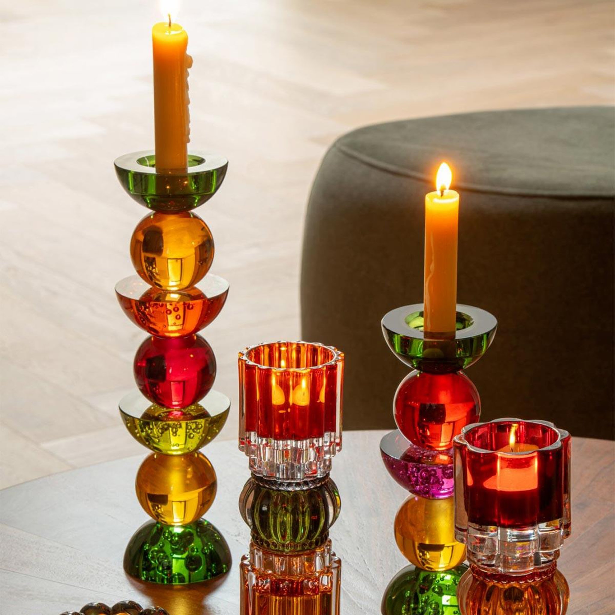 Voir la diapositive 4 : J-LINE Bougeoir Design en Verre  Yannis  21cm Multicolore