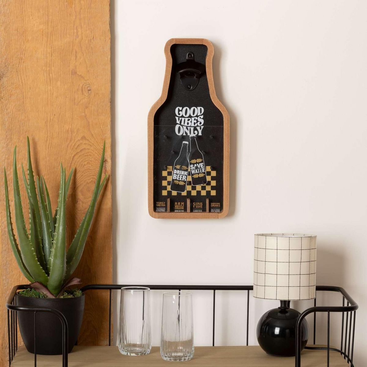 ATMOSPHERA Décapsuleur mural en bois - Noir