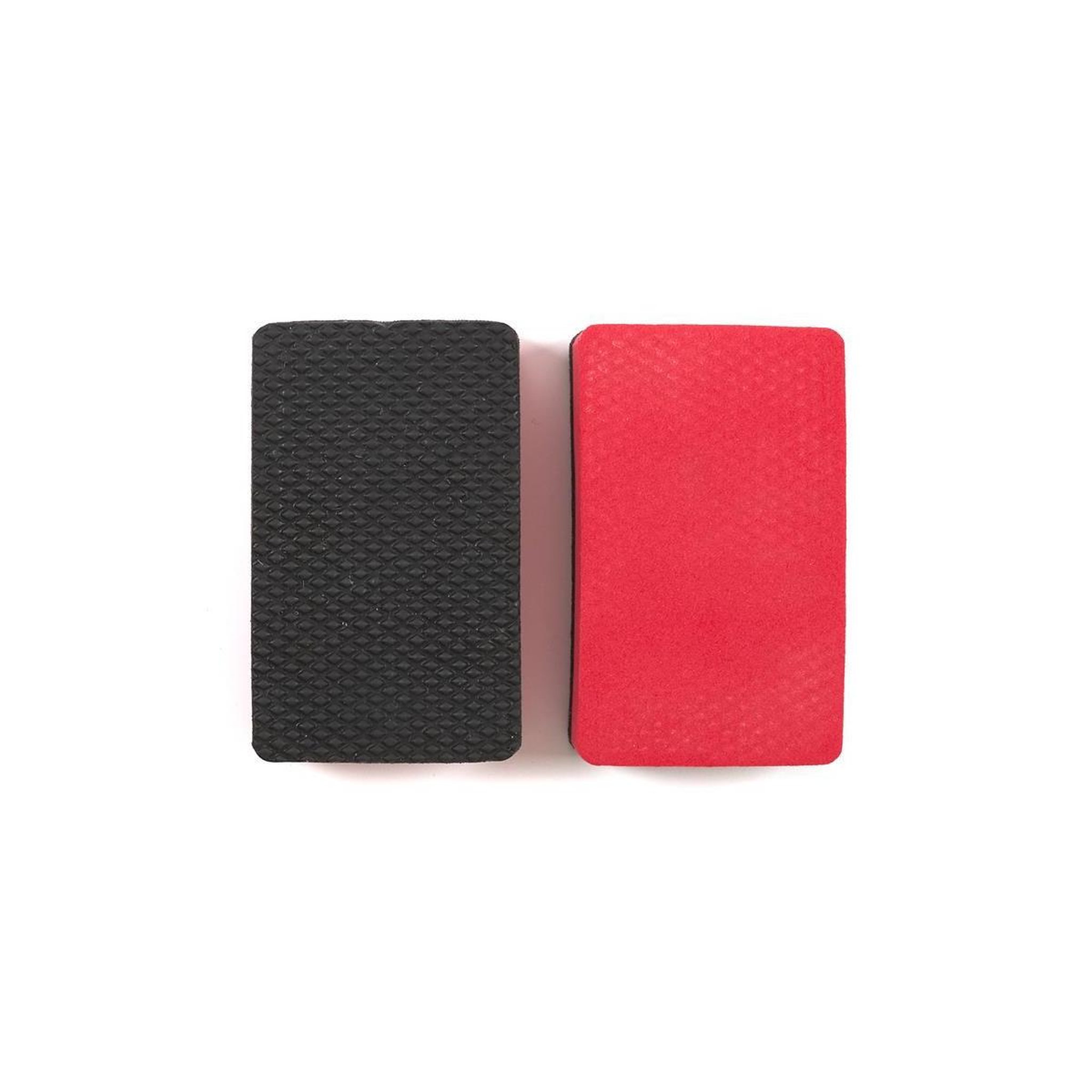 Je cherche une idee Éponge lustrante  voiture  18cm rouge & noir