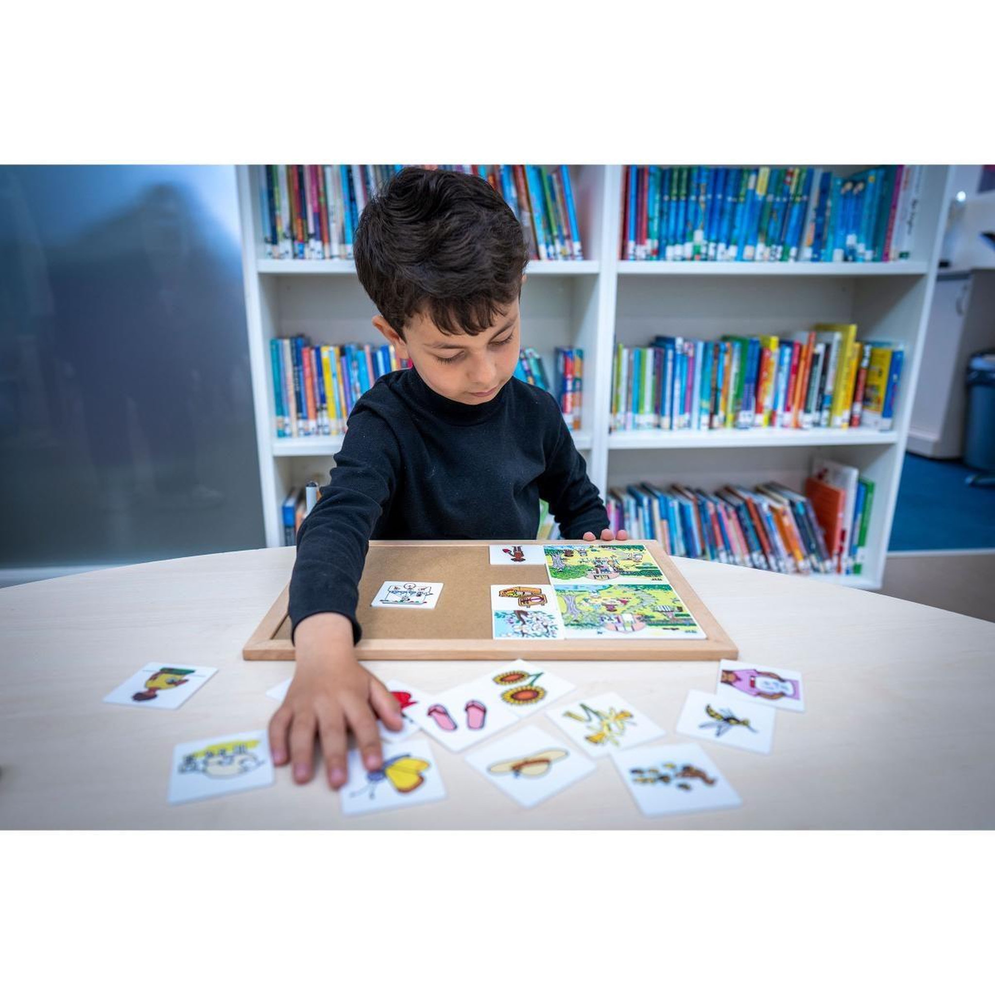 Voir la diapositive 3 : EDUCO Jeu d'images - printemps et été
