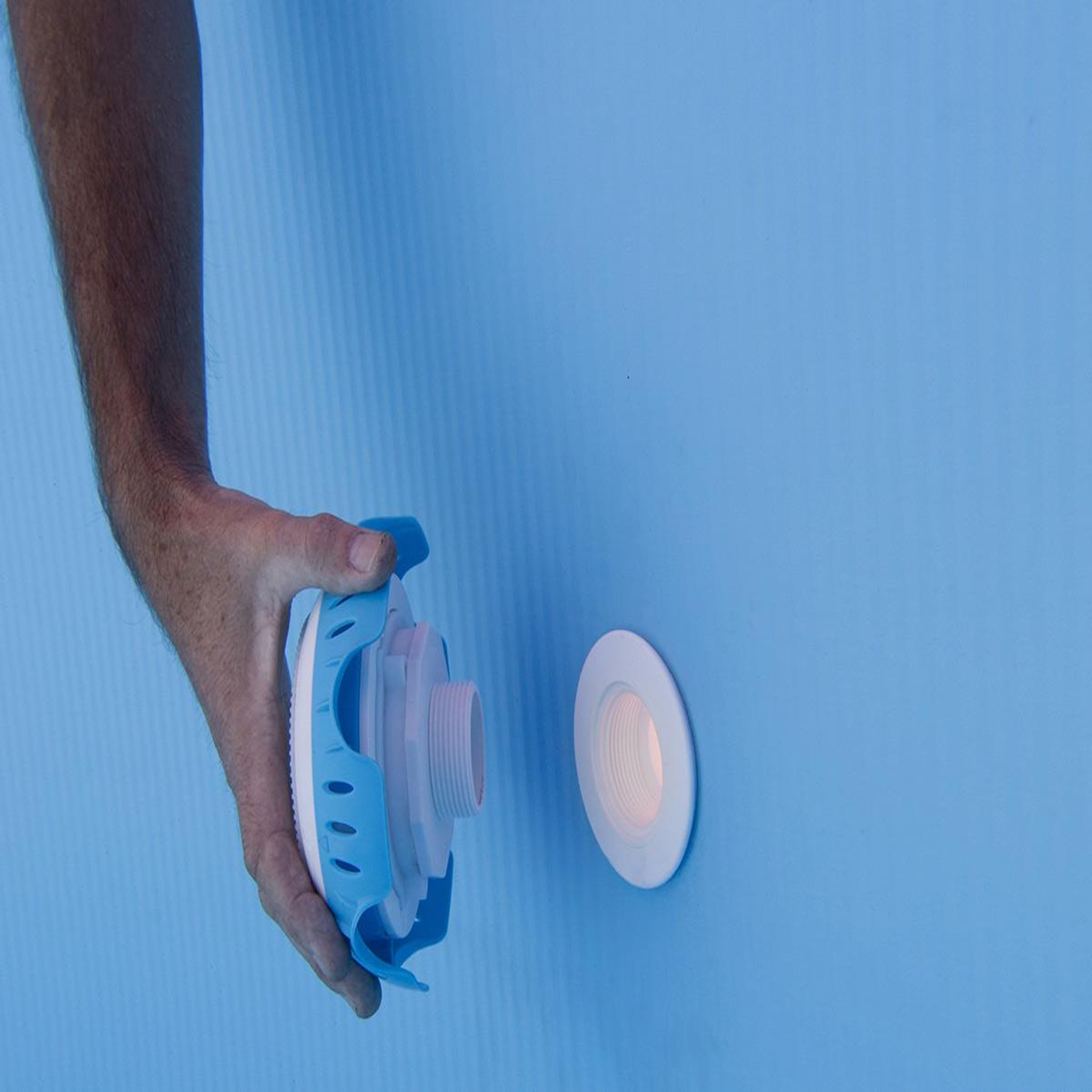 Voir la diapositive 6 : GRE Projecteur LED couleurs sans batterie pour piscine hors-sol - Gré