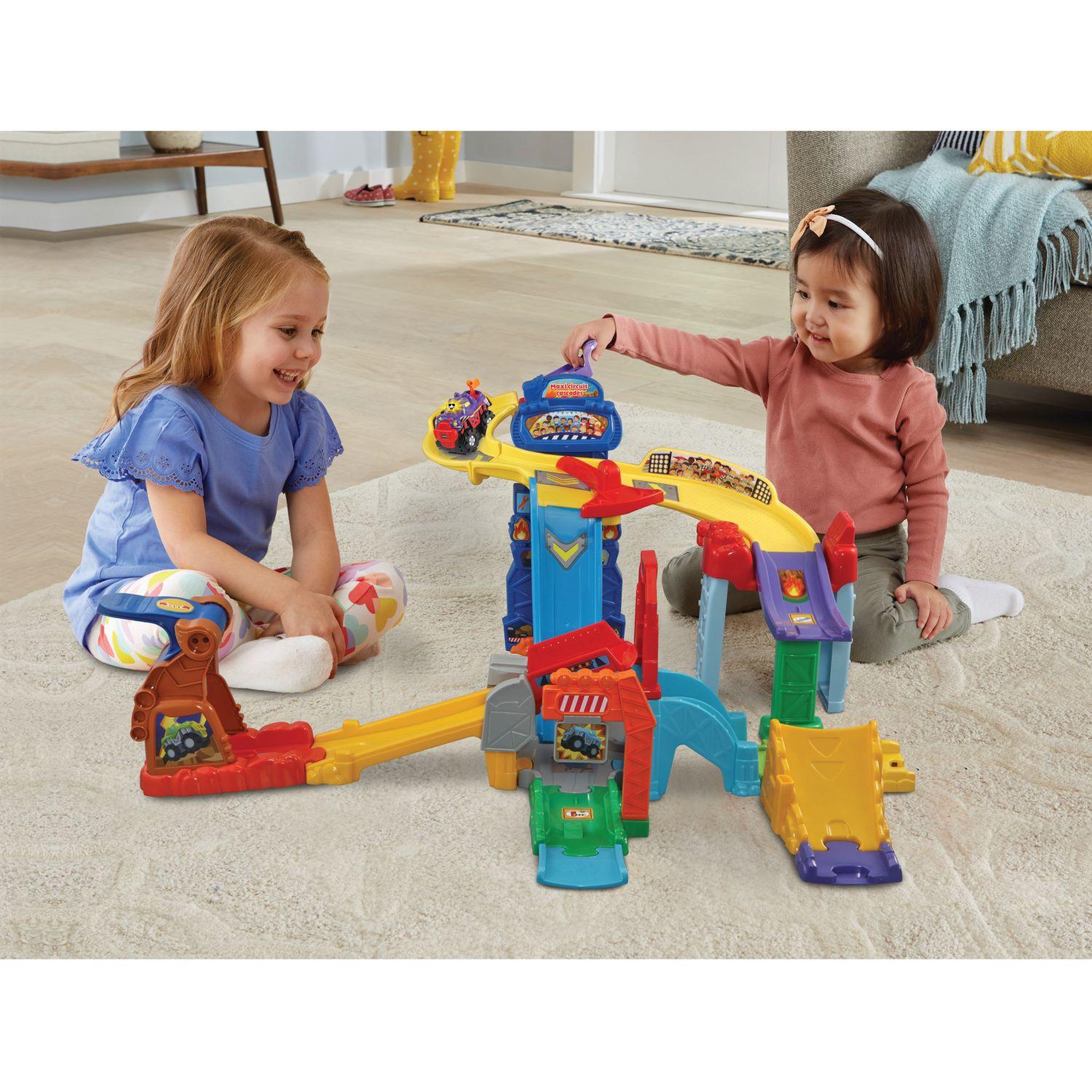 Voir la diapositive 2 : VTECH Maxi circuit cascade + Diego super Turbo - Tut Tut Bolides