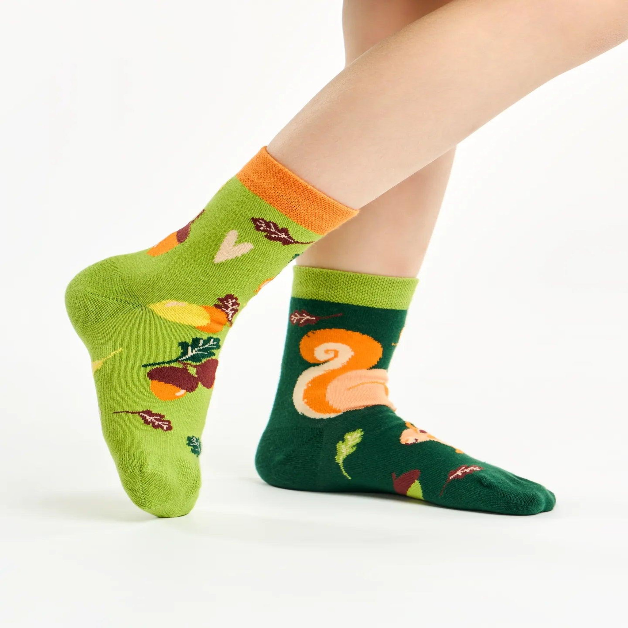Voir la diapositive 4 : DEDOLES Chaussettes enfants écureuil