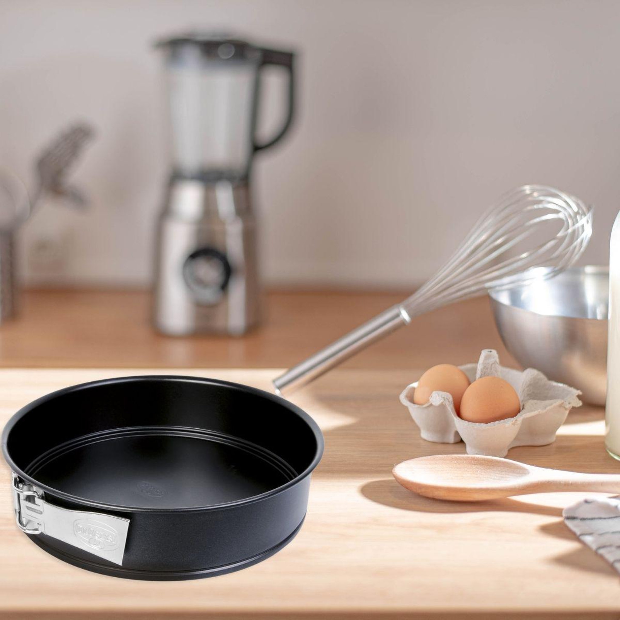 Voir la diapositive 2 : DR.OETKER Moule à manqué à charnière 28 cm dr.oetker tradition