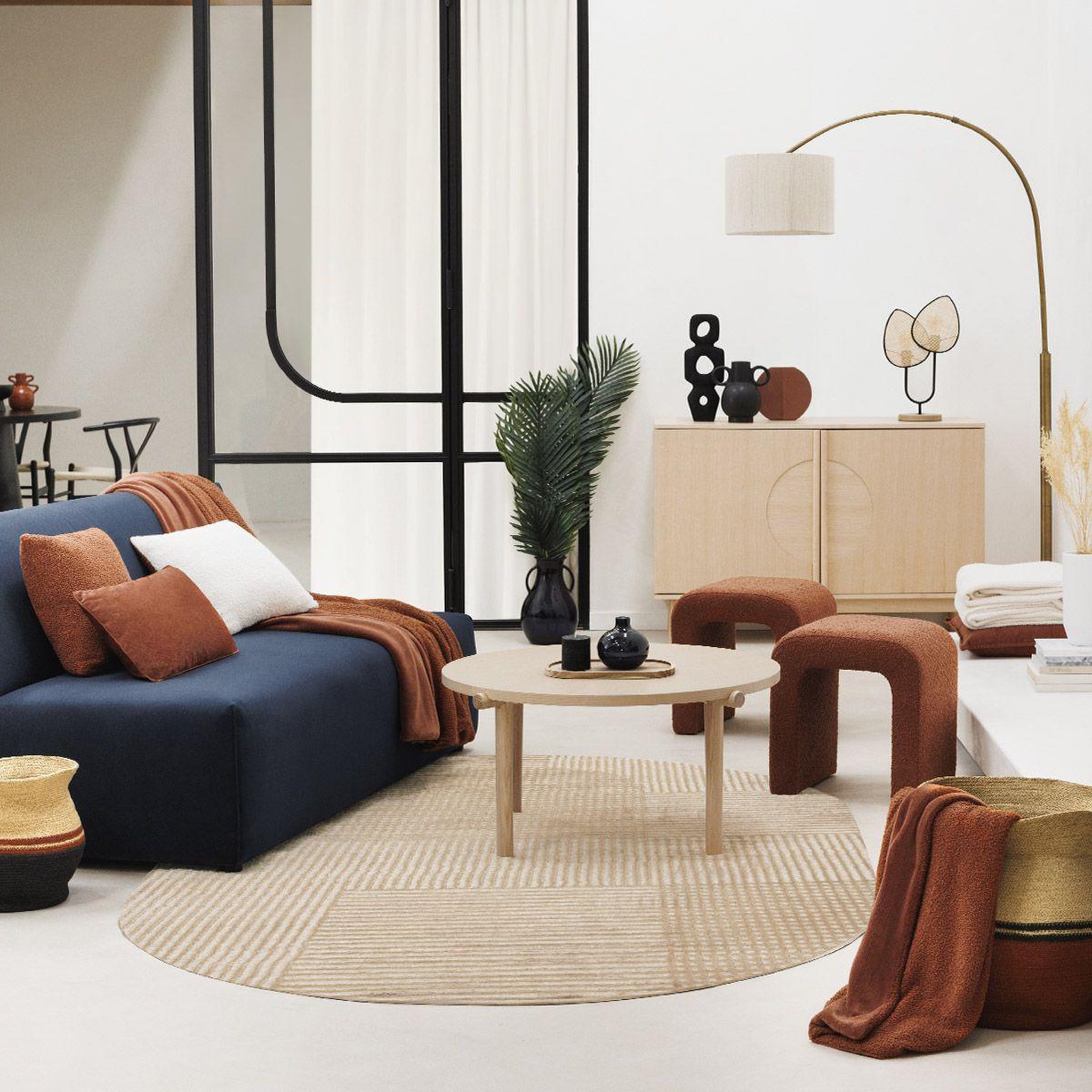 Voir la diapositive 5 : ATMOSPHERA Lampe à poser en métal  olme  44cm beige