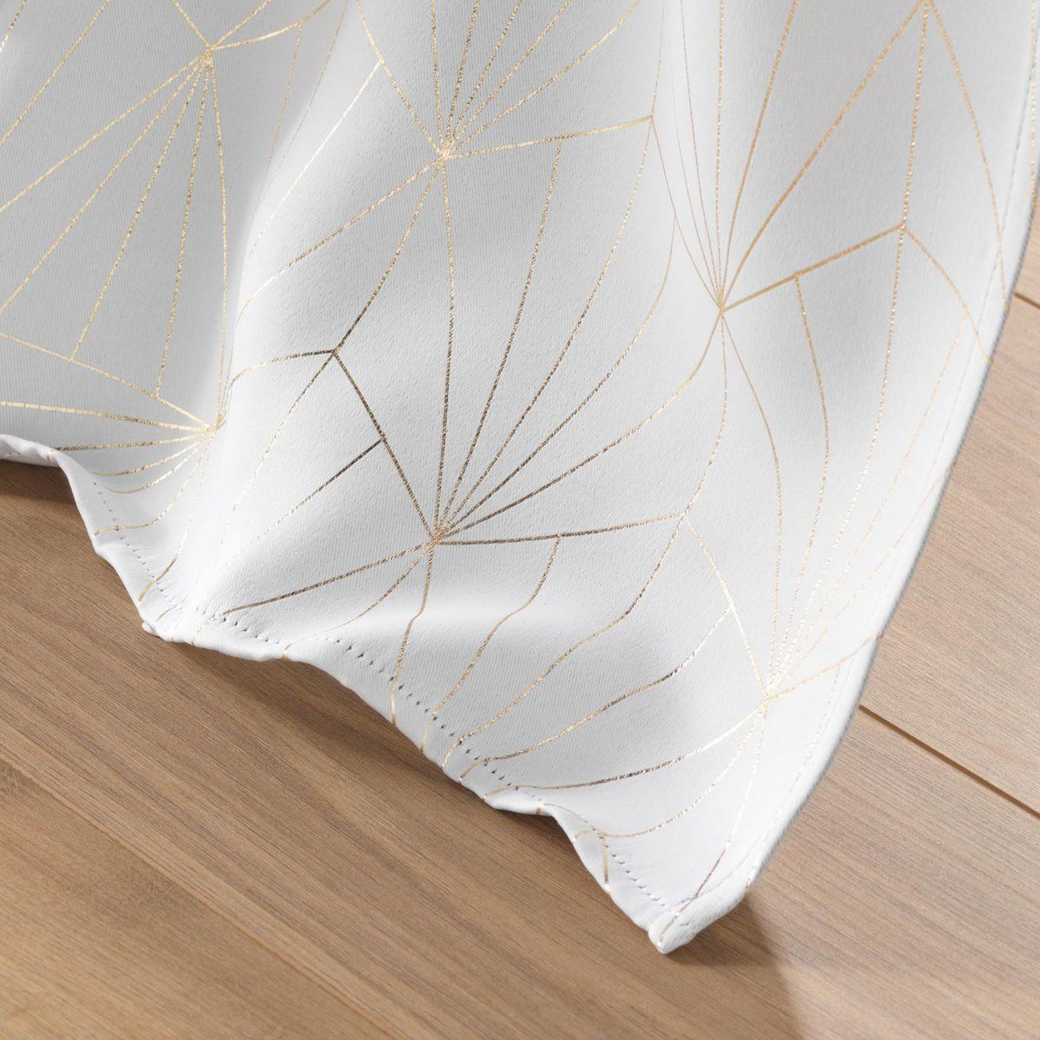Voir la diapositive 4 : Douceur d'Intérieur Rideau occultant à œillets  eclat  140x260cm blanc