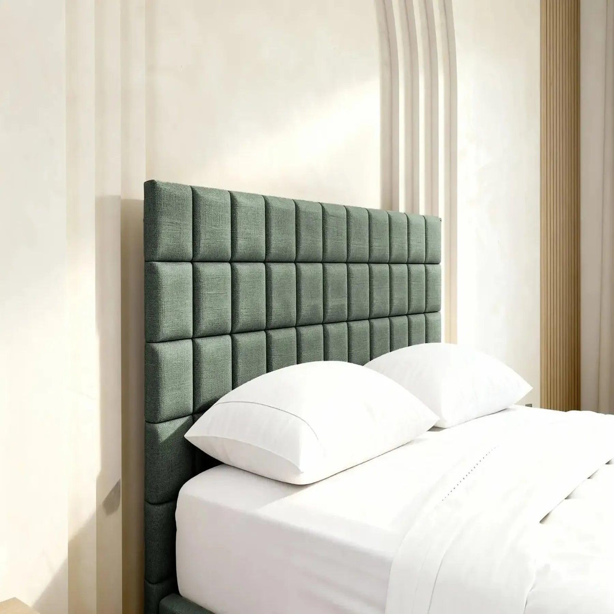 Voir la diapositive 6 : CASANOVA PARIS Thelma - lit coffre tissu velours vert